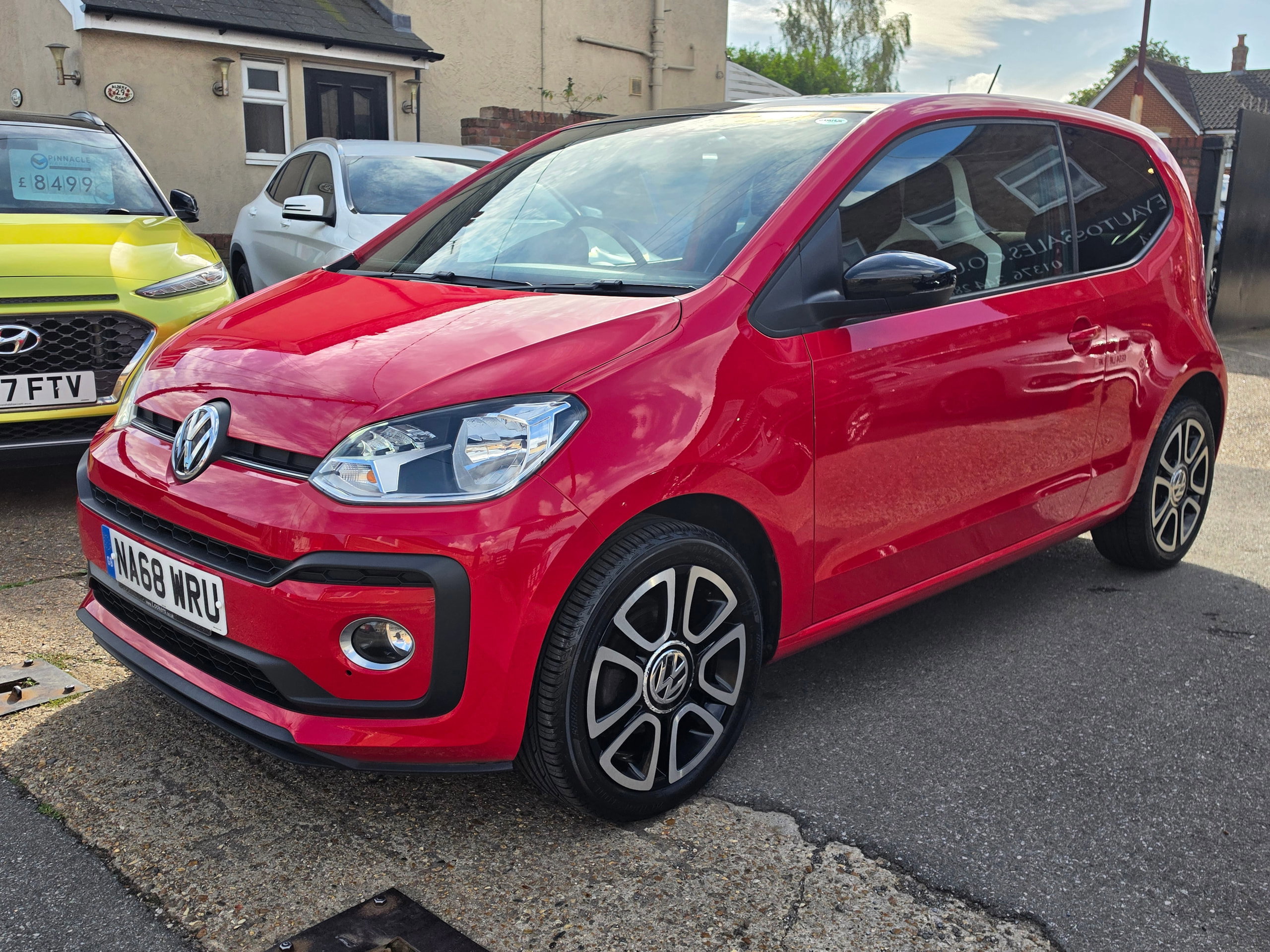 Volkswagen up! 1.0 High up! Hatchback 3dr Petrol Manual Euro 6 (s/s) (90 ps) 3dr Manual 2026