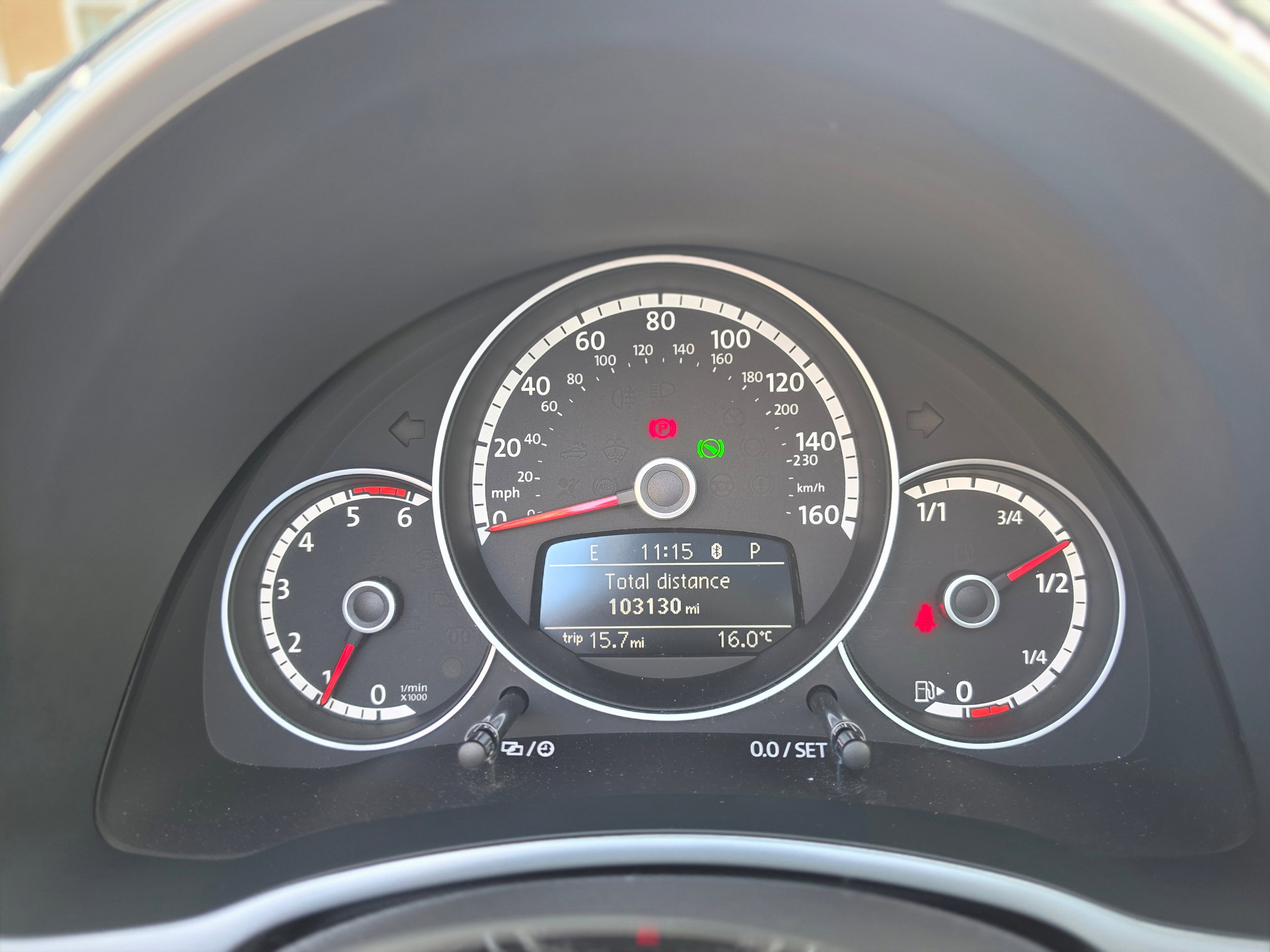 Volkswagen Beetle 2.0 TDI Sport Cabriolet 2dr Diesel DSG Euro 5 (140 ps) 2dr Automatic 2026