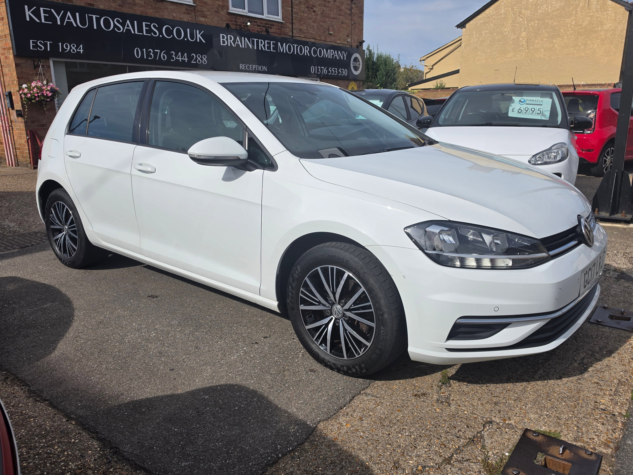 Volkswagen Golf 1.4 TSI BlueMotion Tech SE Nav Hatchback 5dr Petrol DSG Euro 6 (s/s) (125 ps) 5dr Automatic 2026