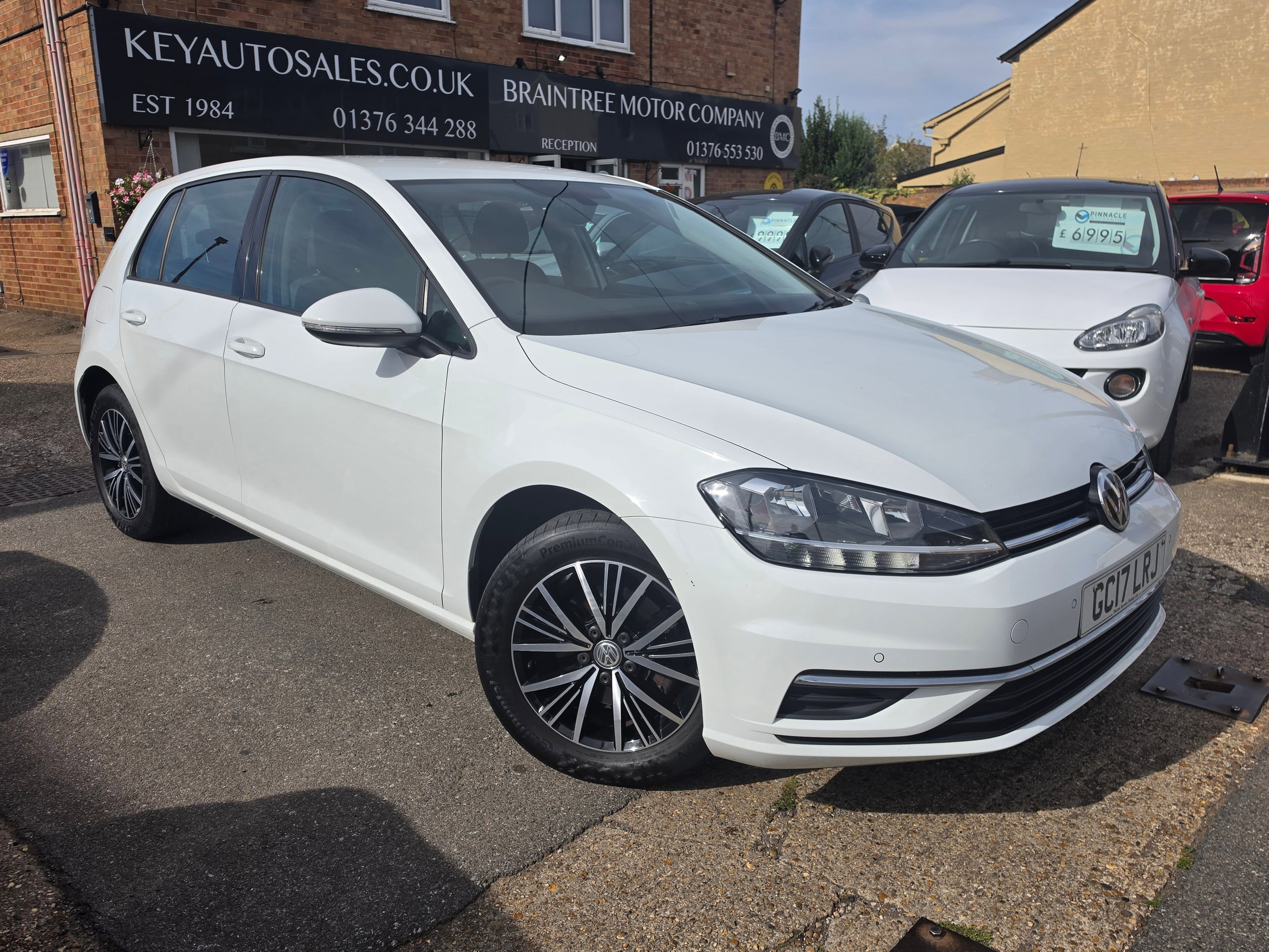 Volkswagen Golf 1.4 TSI BlueMotion Tech SE Nav Hatchback 5dr Petrol DSG Euro 6 (s/s) (125 ps) 5dr Automatic 2026