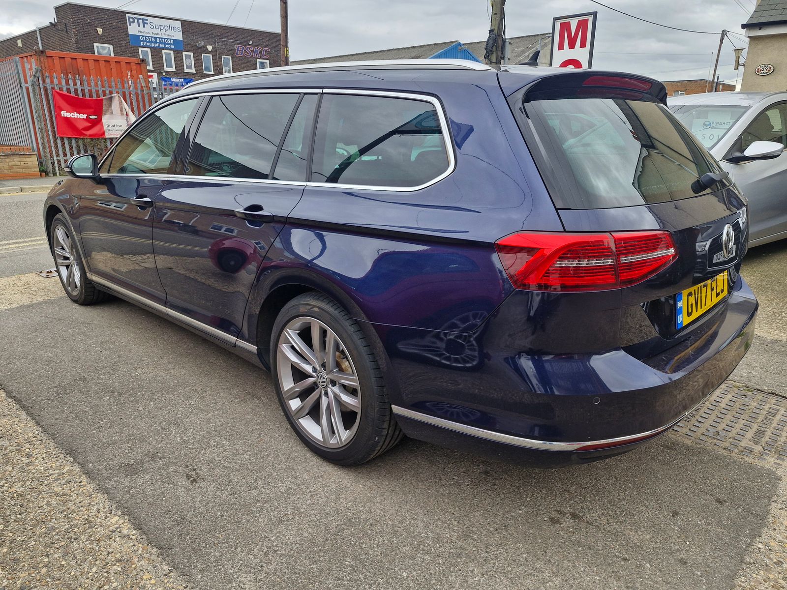 Volkswagen Passat 2.0L GT TDI BlueMotion Technology Estate 5dr Diesel Manual Euro 6 (148 bhp) 5dr Manual 2026
