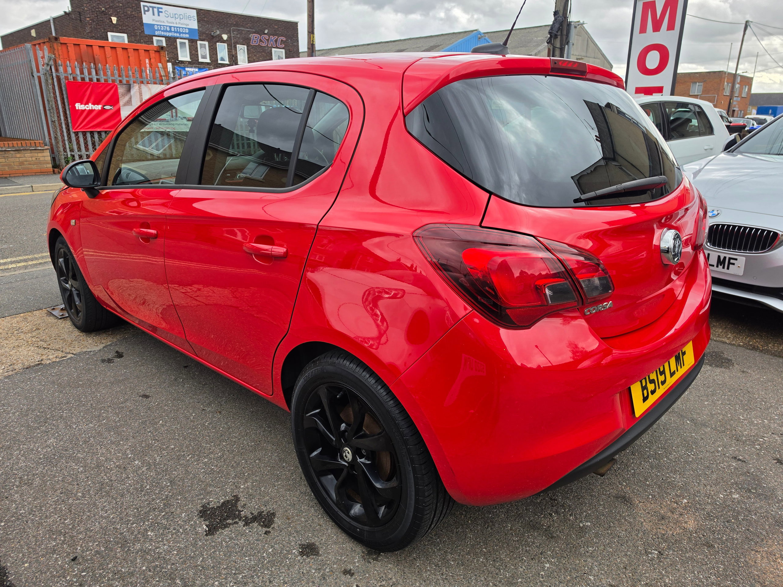 Vauxhall Corsa 1.4i ecoTEC Griffin Hatchback 5dr Petrol Manual Euro 6 (90 ps) 5dr Manual 2026