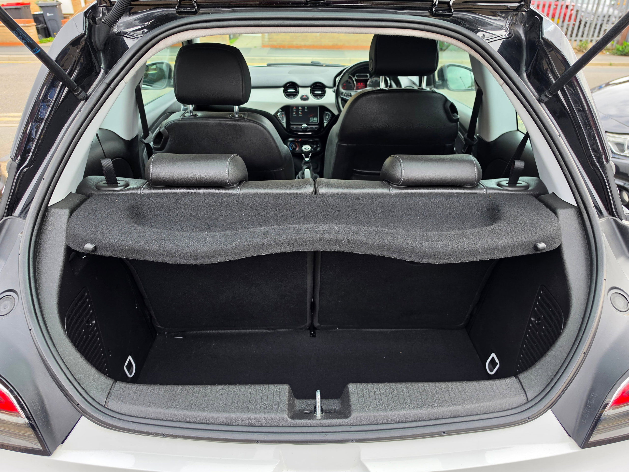 Vauxhall ADAM 1.2i ecoFLEX ENERGISED Hatchback 3dr Petrol Manual Euro 6 (s/s) (70 ps) 3dr Manual 2026