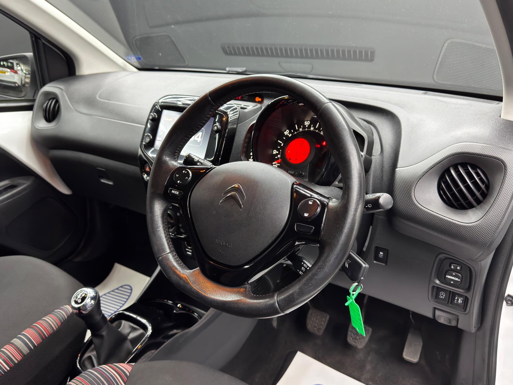 Citroen C1 1.0 VTi Shine Euro 6 (s/s) 5dr 5dr Manual 2026