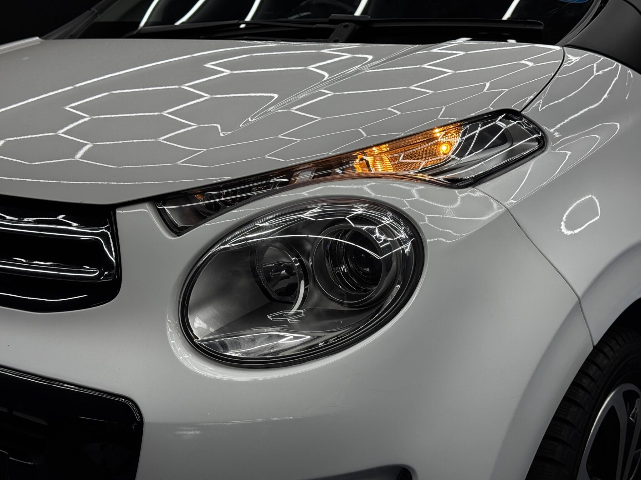 Citroen C1 1.0 VTi Shine Euro 6 (s/s) 5dr 5dr Manual 2026