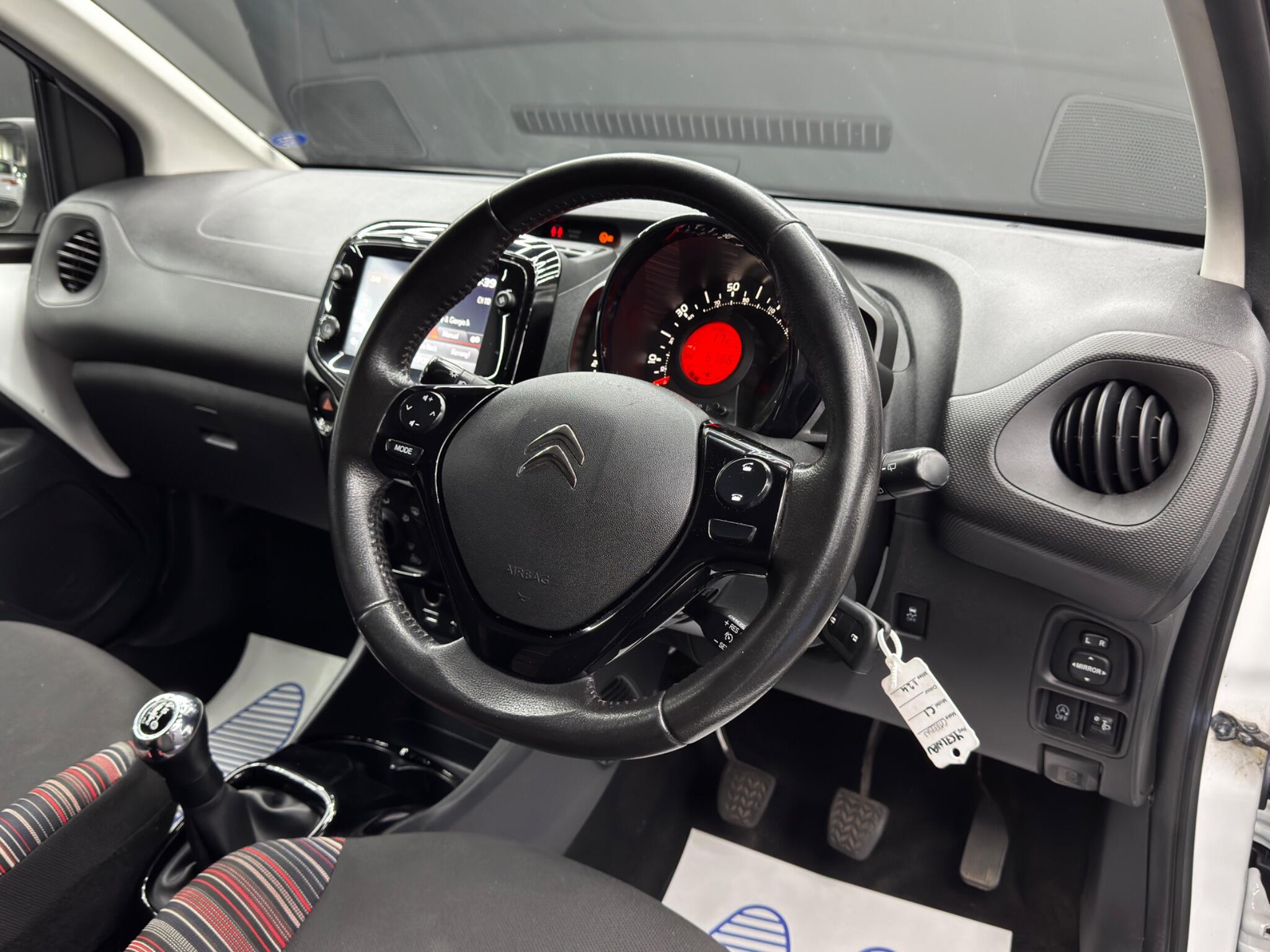 Citroen C1 1.0 VTi Shine Euro 6 (s/s) 5dr 5dr Manual 2026