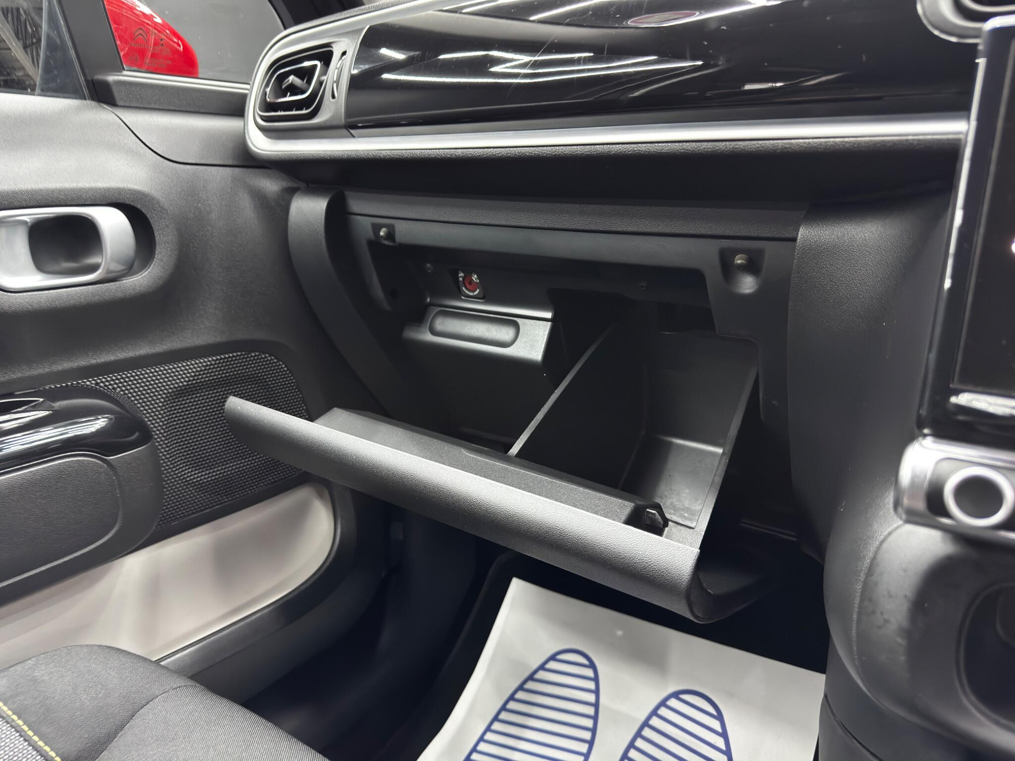 Citroen C3 1.2 PureTech Flair Euro 6 5dr 5dr Manual 2026