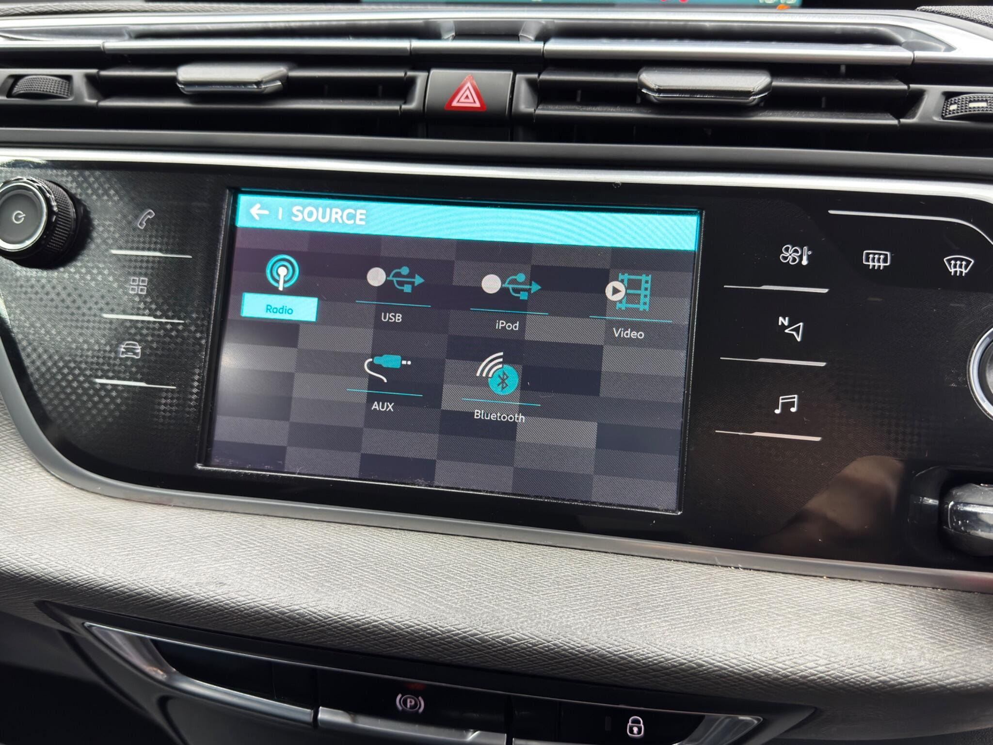 Citroen Grand C4 Picasso 1.6 BlueHDi Feel EAT6 Euro 6 (s/s) 5dr 5dr Automatic 2026