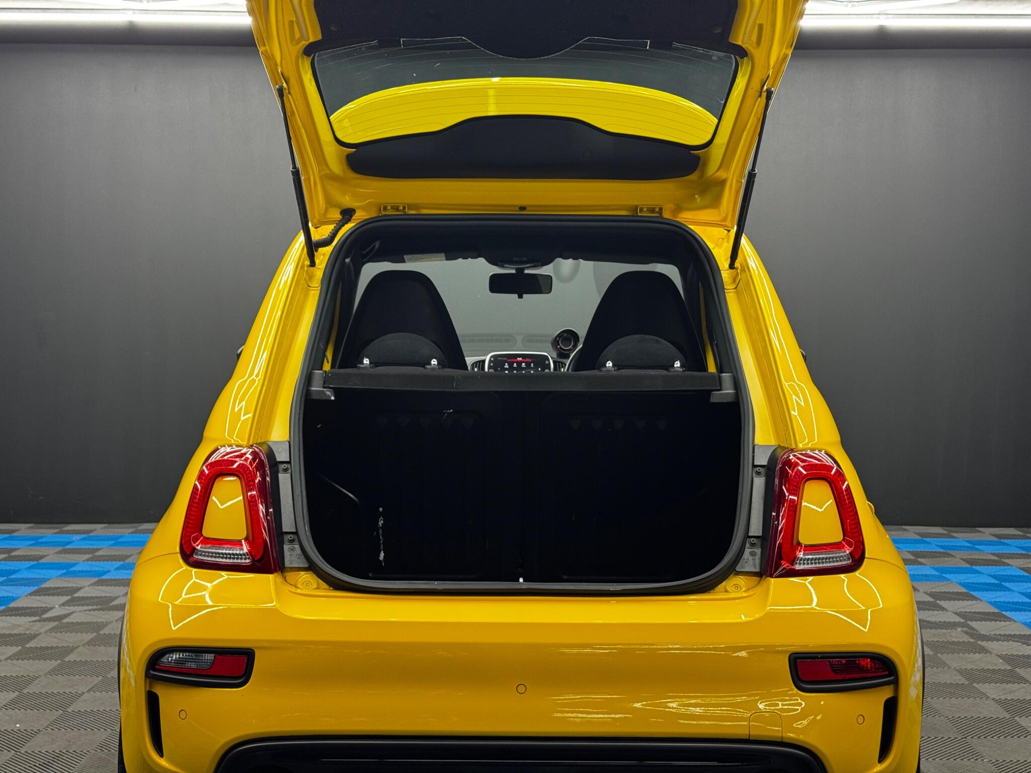 Abarth 595 1.4 T-Jet Competizione 70th Euro 6 3dr 3dr Manual 2026