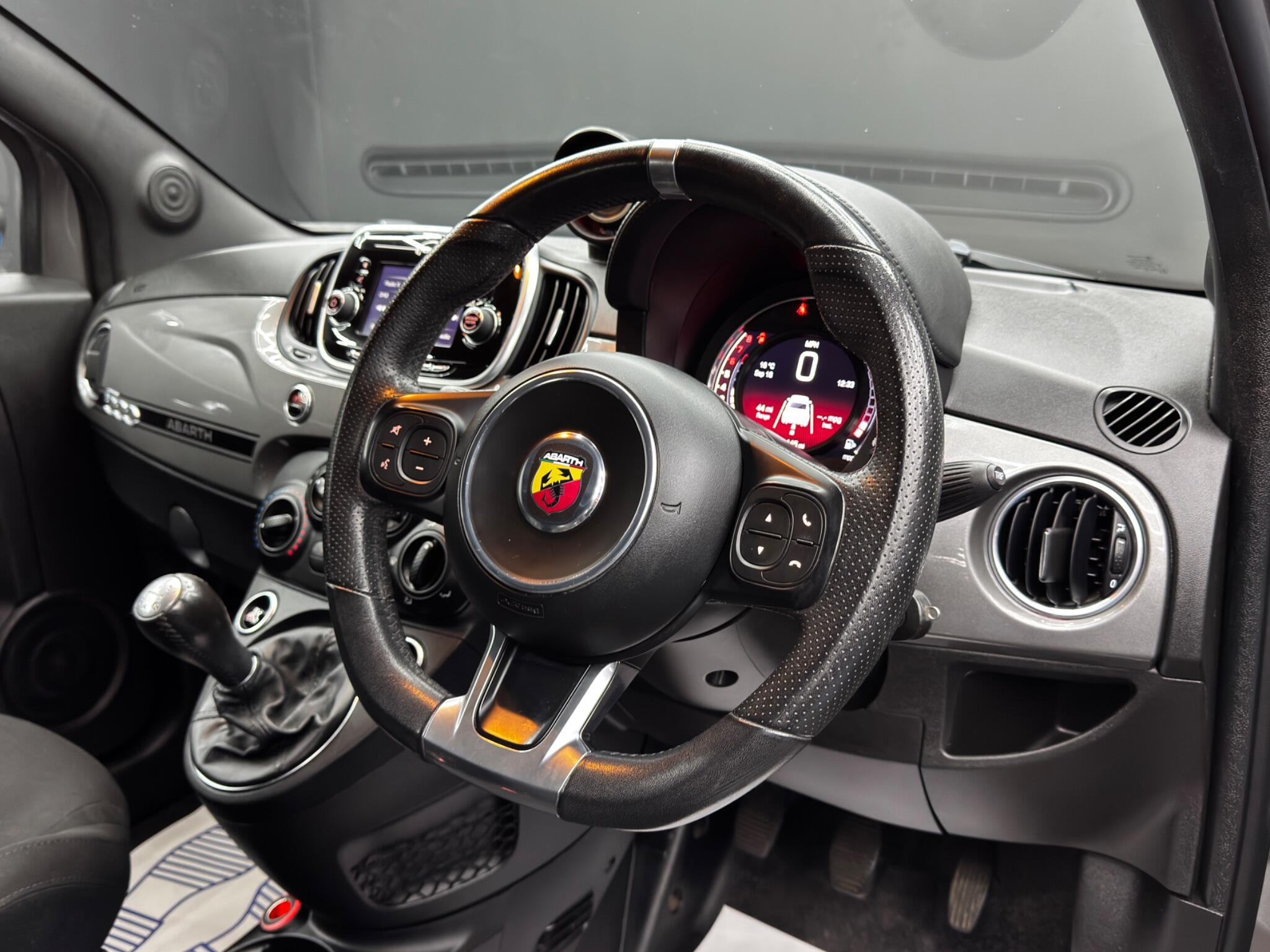 Abarth 595 1.4 T-Jet Euro 6 3dr 3dr Manual 2026