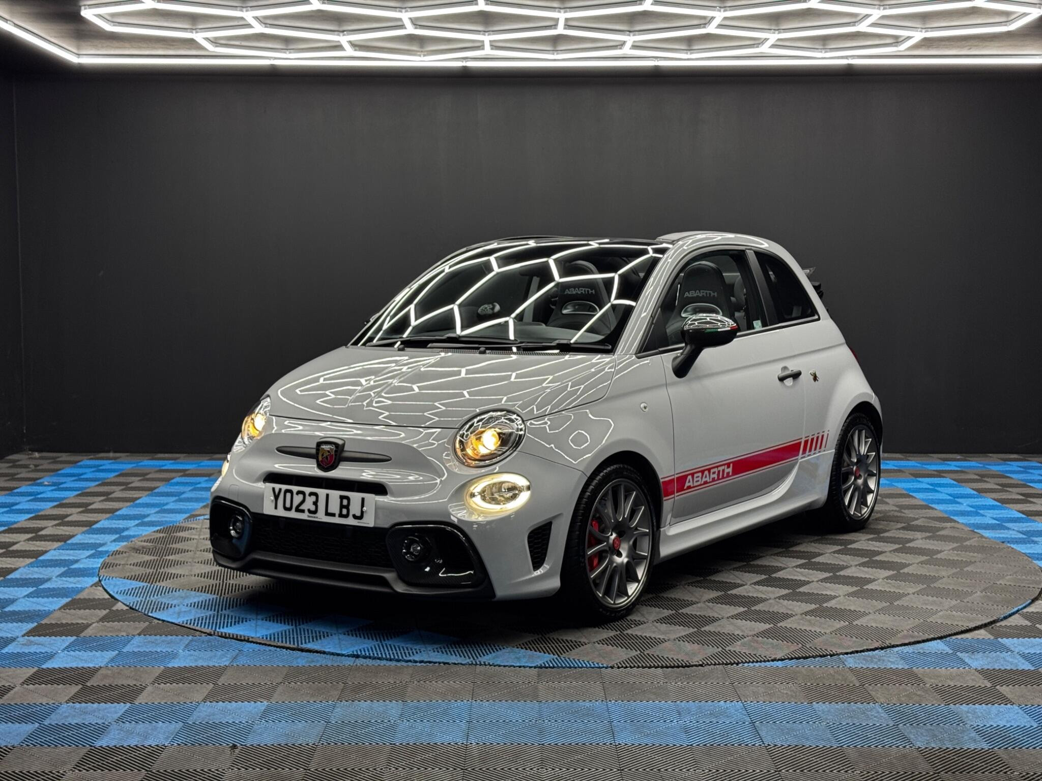 Abarth 695C 1.4 T-Jet Turismo Cabrio Euro 6 2dr 2dr Manual 2026