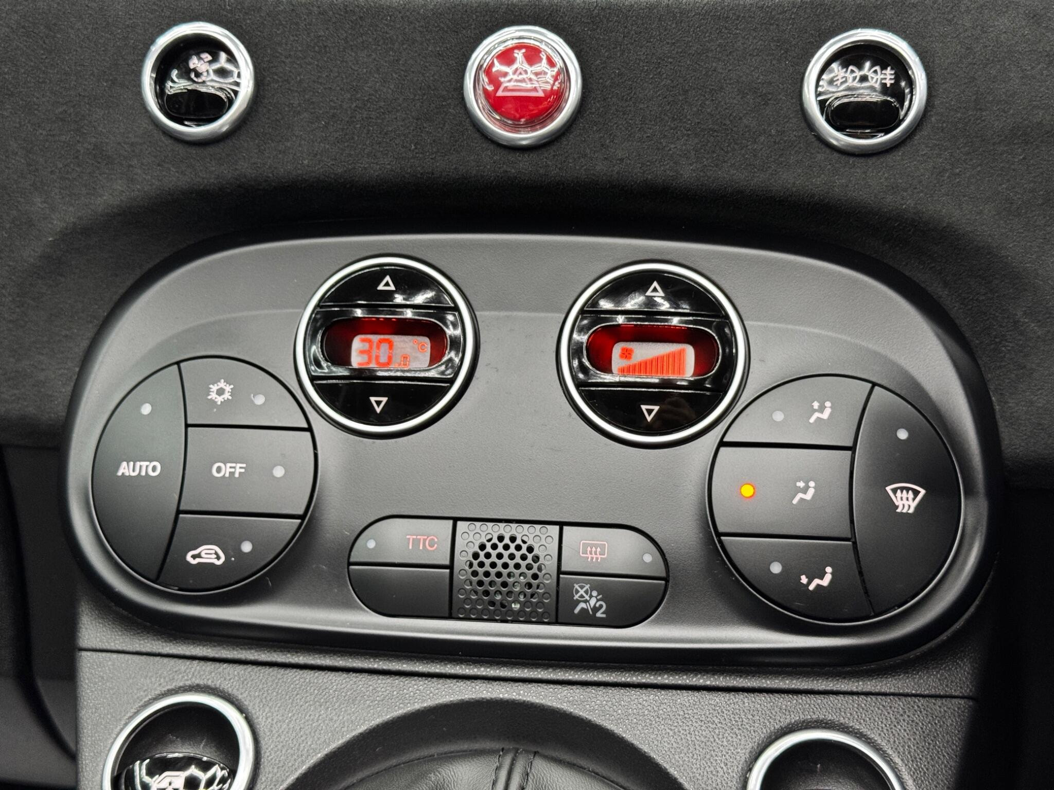 Abarth 695C 1.4 T-Jet Turismo Cabrio Euro 6 2dr 2dr Manual 2026