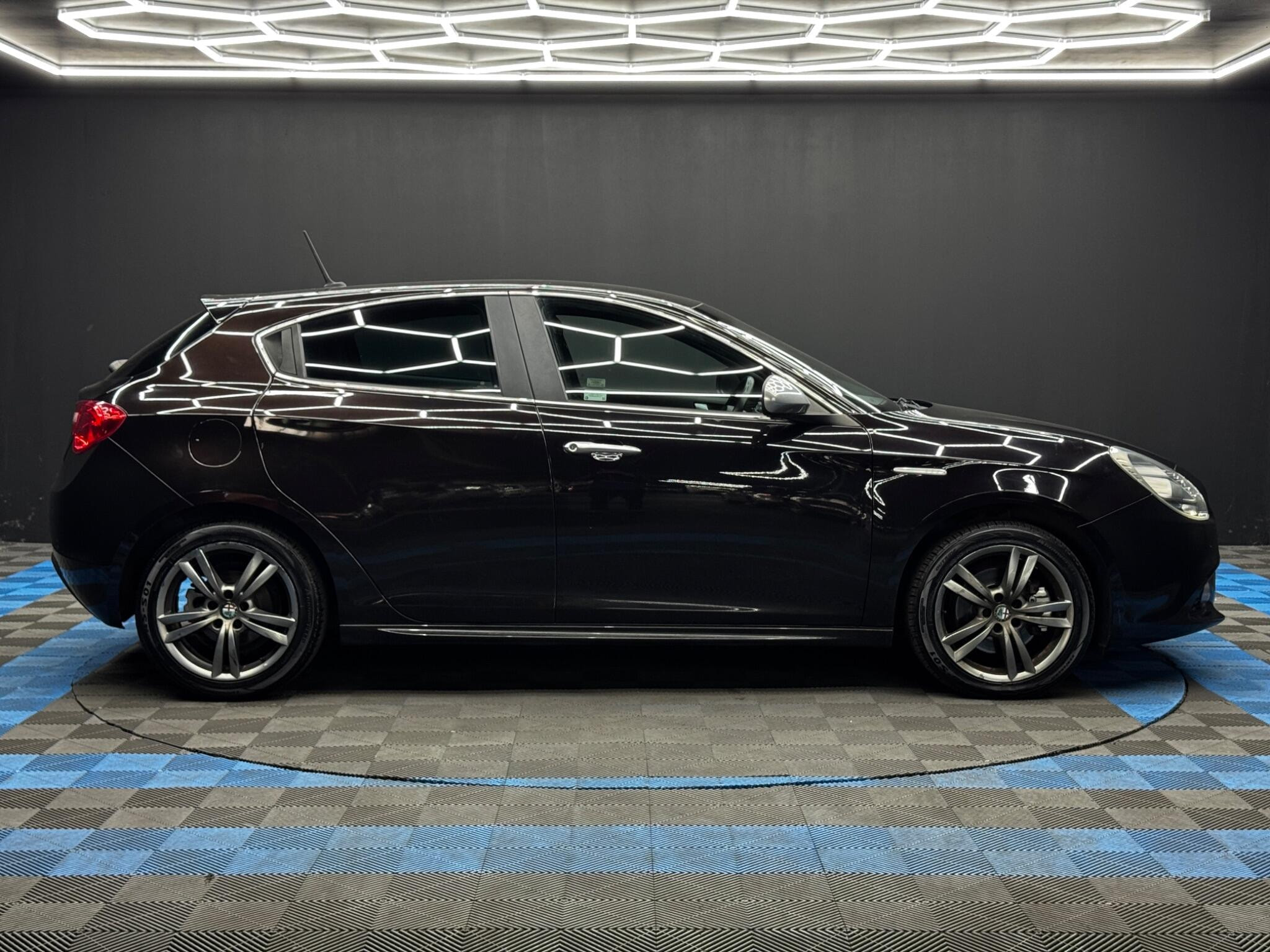 Alfa Romeo Giulietta 1.4 TB MultiAir Exclusive Euro 6 (s/s) 5dr 5dr Manual 2026