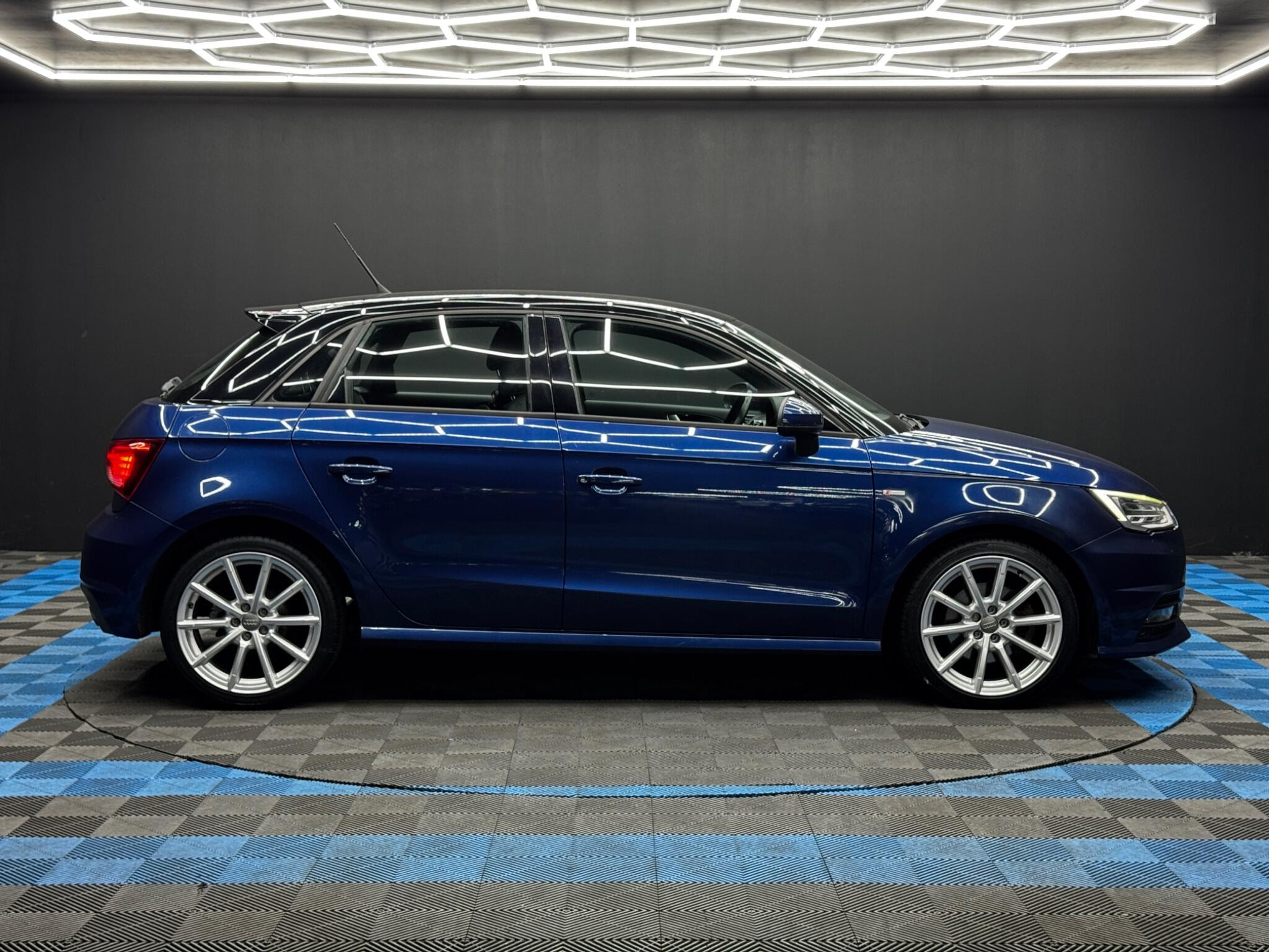 Audi A1 1.6 TDI S line Sportback Euro 6 (s/s) 5dr 5dr Manual 2026