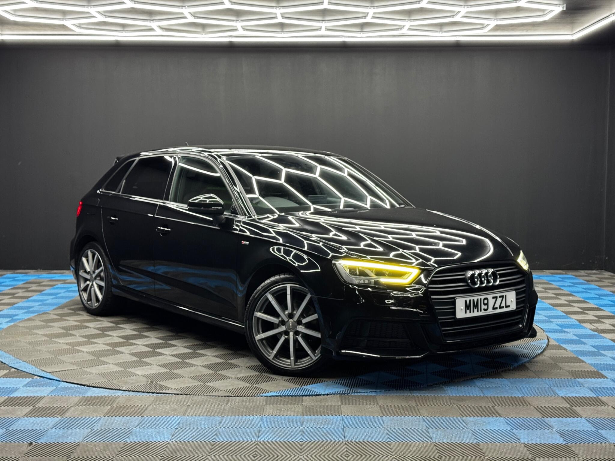 Audi A3 1.0 TFSI 30 Black Edition Sportback Euro 6 (s/s) 5dr 5dr Manual 2026