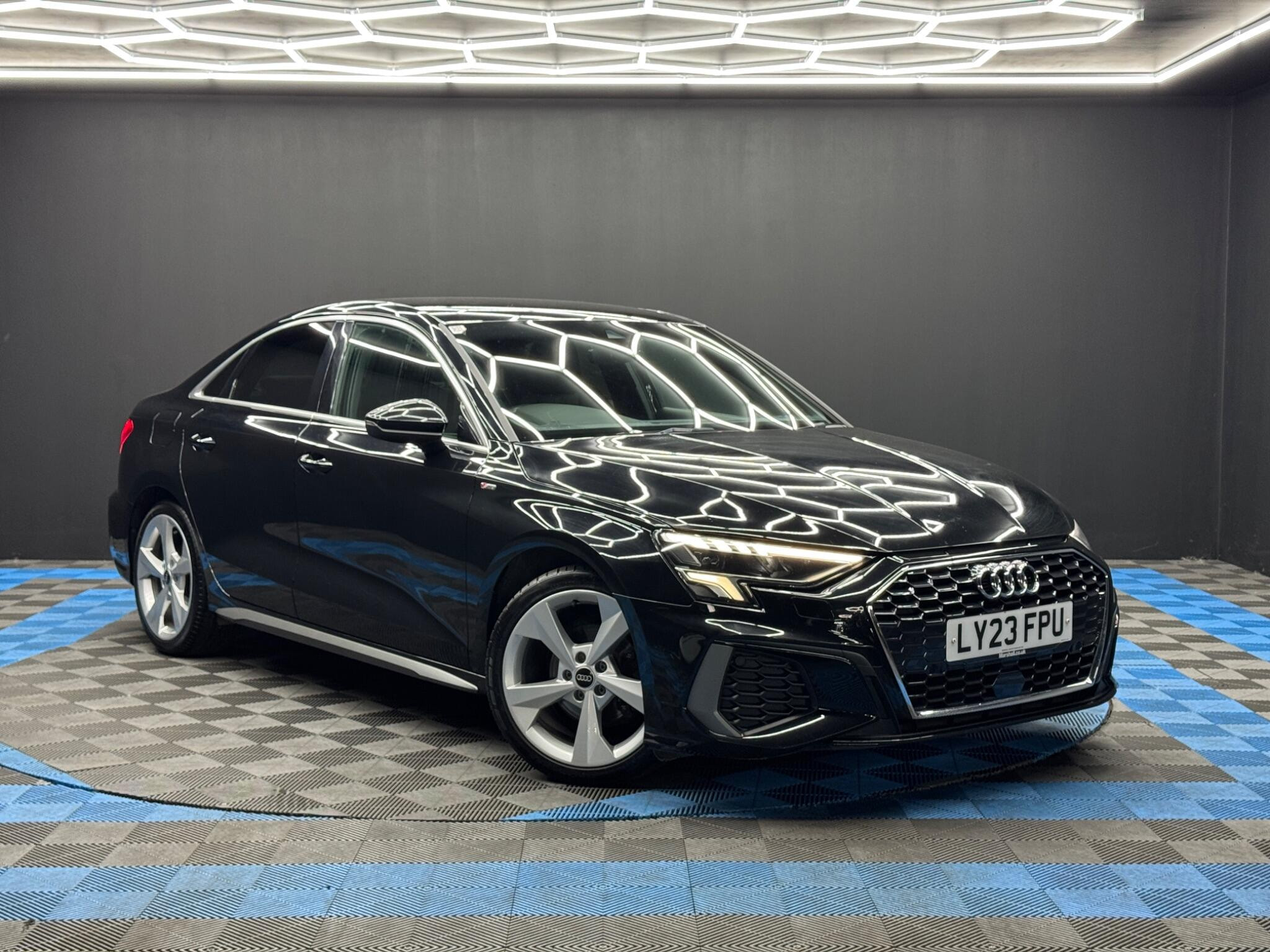 Audi A3 1.5 TFSI 35 S line S Tronic Euro 6 (s/s) 4dr 4dr Automatic 2026