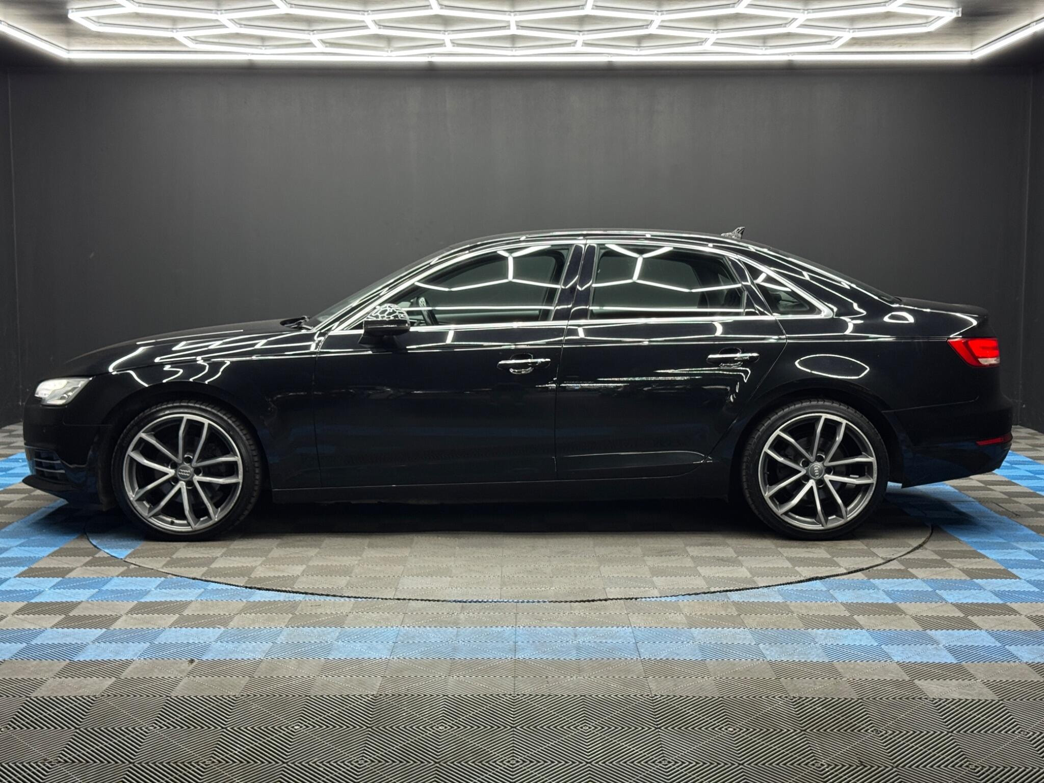 Audi A4 2.0 TDI ultra SE S Tronic Euro 6 (s/s) 4dr 4dr Automatic 2026