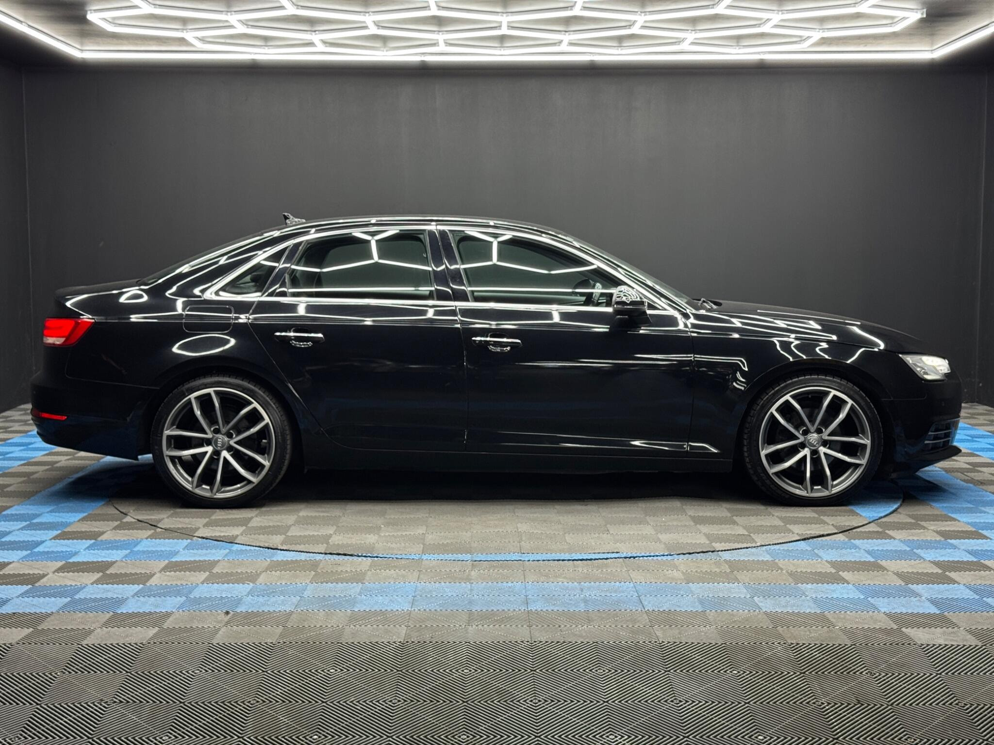 Audi A4 2.0 TDI ultra SE S Tronic Euro 6 (s/s) 4dr 4dr Automatic 2026
