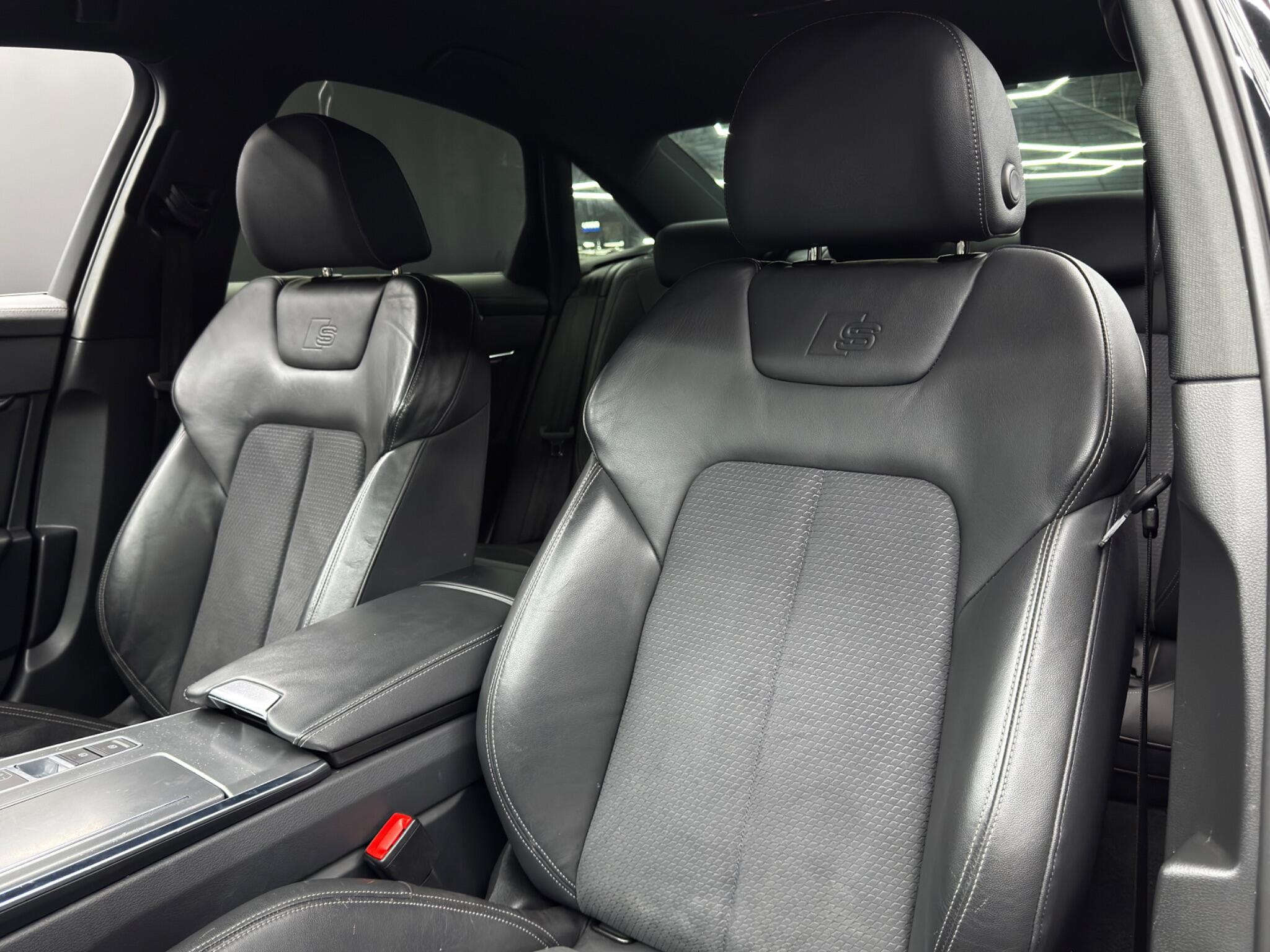 Audi A6 Saloon 2.0 TDI 40 S line S Tronic quattro Euro 6 (s/s) 4dr 4dr Automatic 2026
