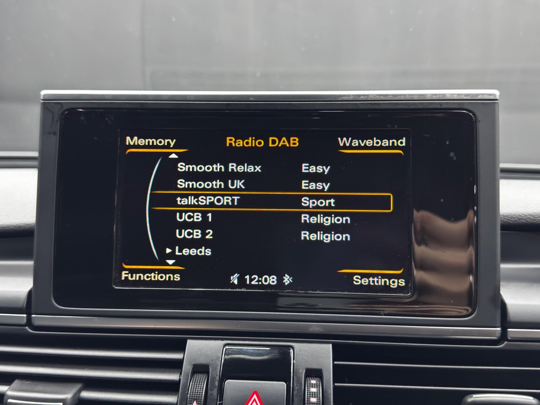 Audi A6 Saloon 2.0 TDI ultra Black Edition Euro 6 (s/s) 4dr 4dr Manual 2026