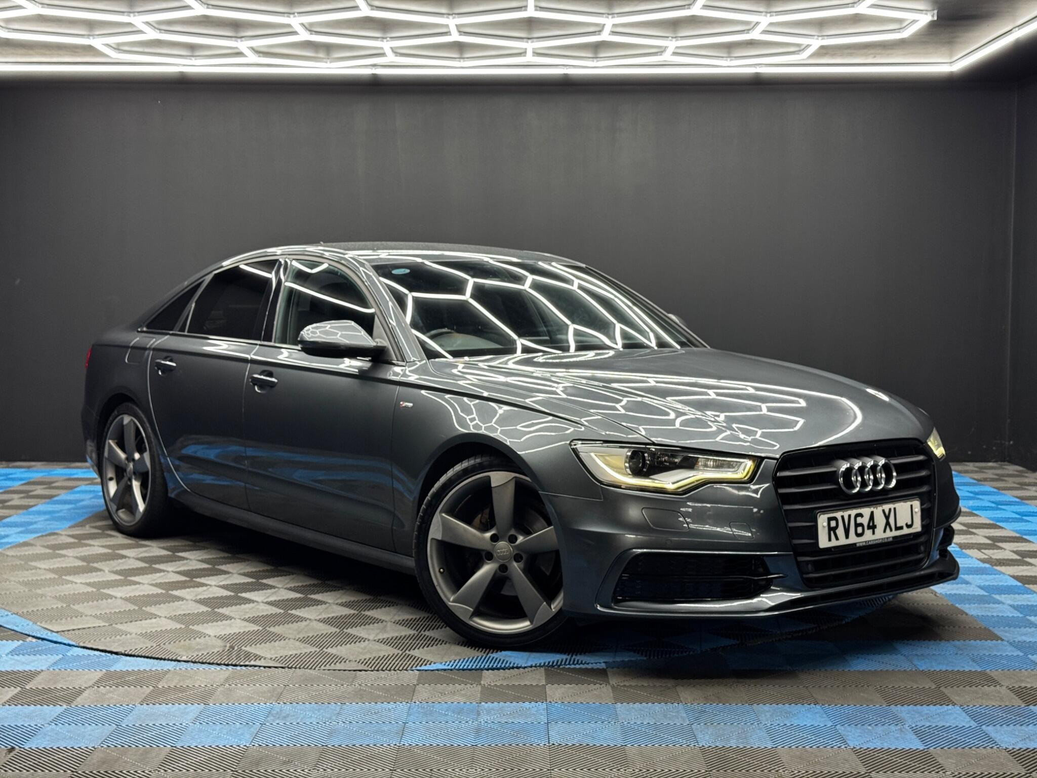 Audi A6 Saloon 2.0 TDI ultra Black Edition Euro 6 (s/s) 4dr 4dr Manual 2026