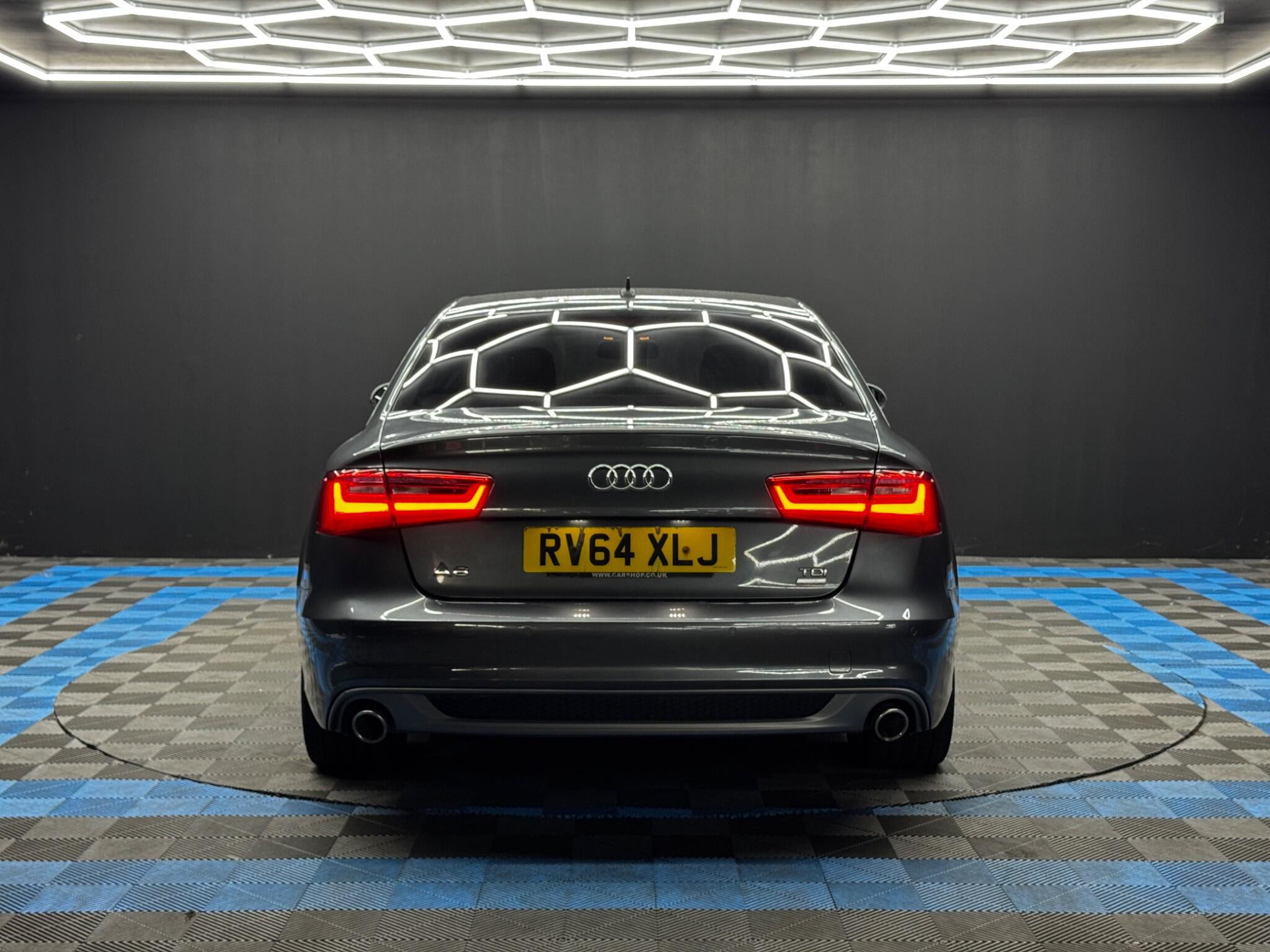 Audi A6 Saloon 2.0 TDI ultra Black Edition Euro 6 (s/s) 4dr 4dr Manual 2026