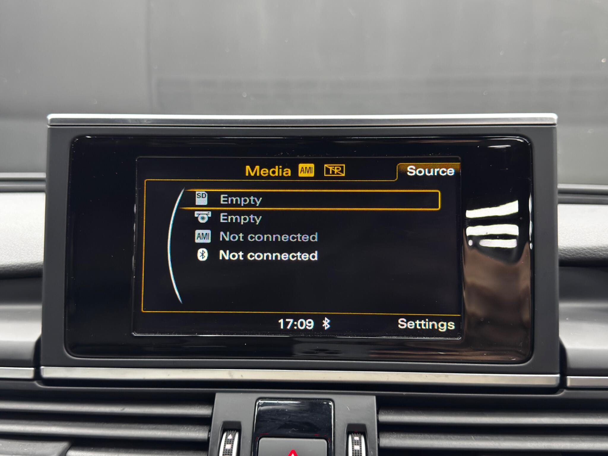 Audi A6 Saloon 2.0 TDI ultra S line S Tronic Euro 6 (s/s) 4dr 4dr Automatic 2026