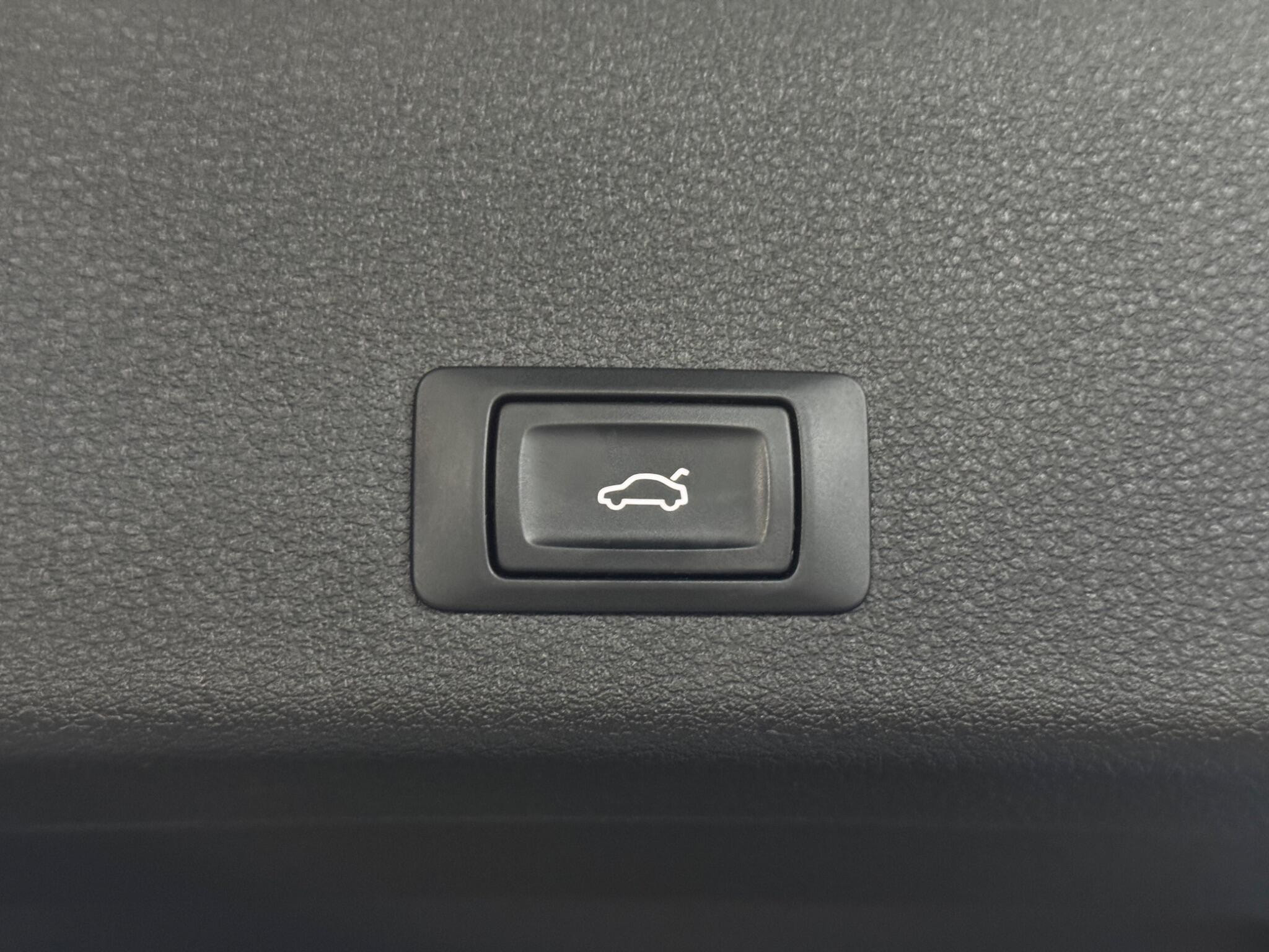 Audi E-tron 55 Launch Edition Auto quattro 5dr 95kWh 5dr Automatic 2026