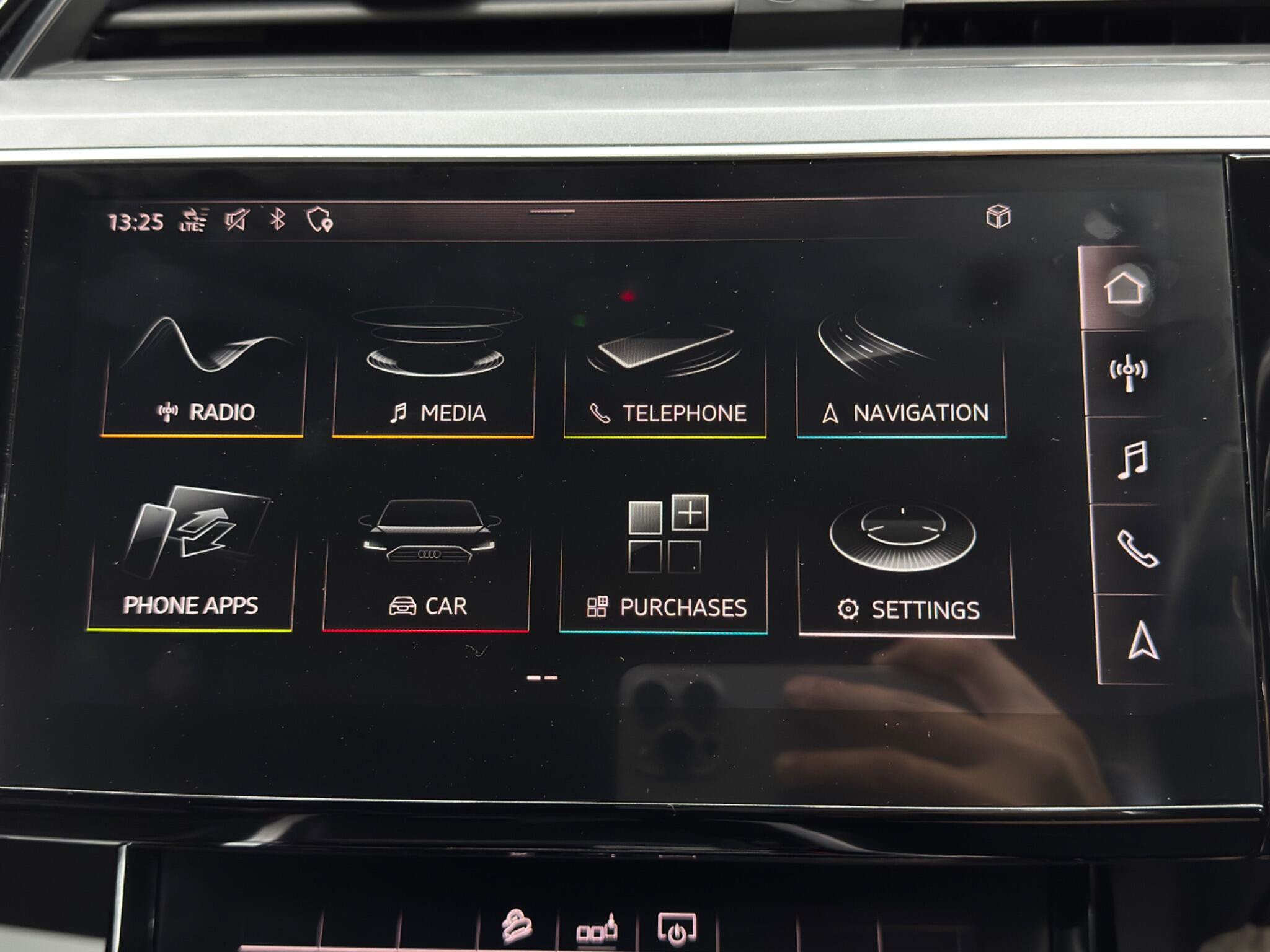 Audi E-tron 55 Launch Edition Auto quattro 5dr 95kWh 5dr Automatic 2026