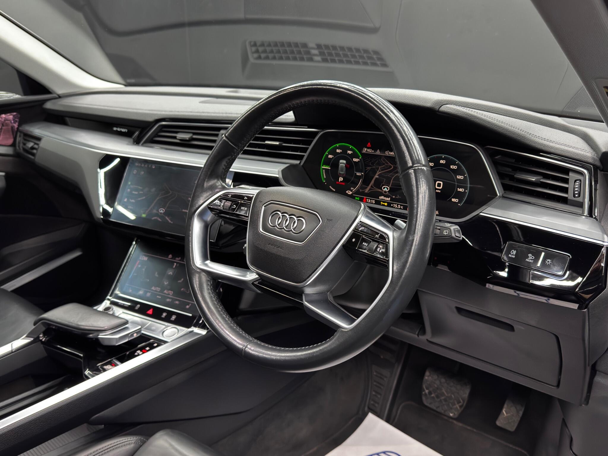 Audi E-tron 55 Launch Edition Auto quattro 5dr 95kWh 5dr Automatic 2026