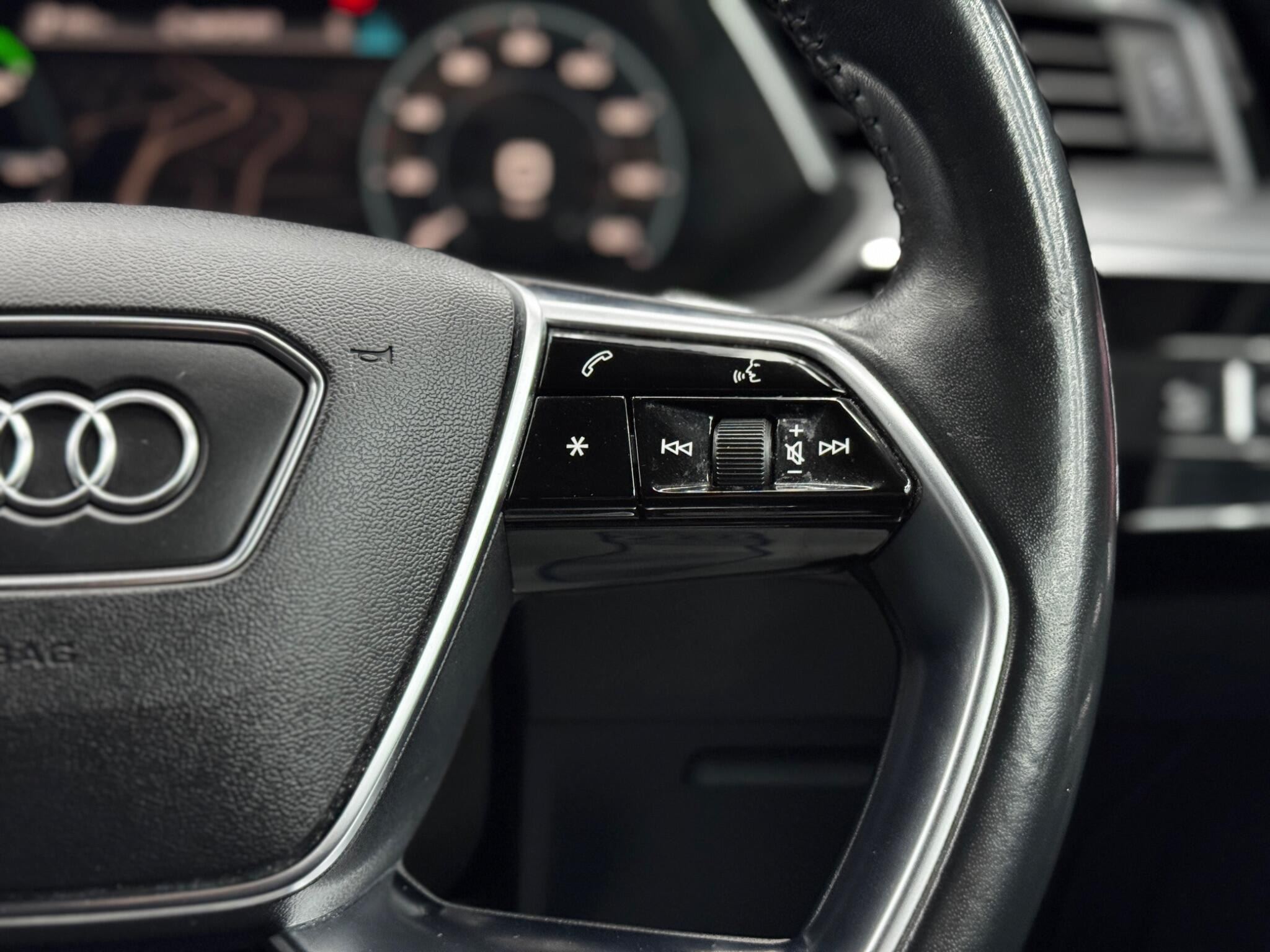 Audi E-tron 55 Launch Edition Auto quattro 5dr 95kWh 5dr Automatic 2026