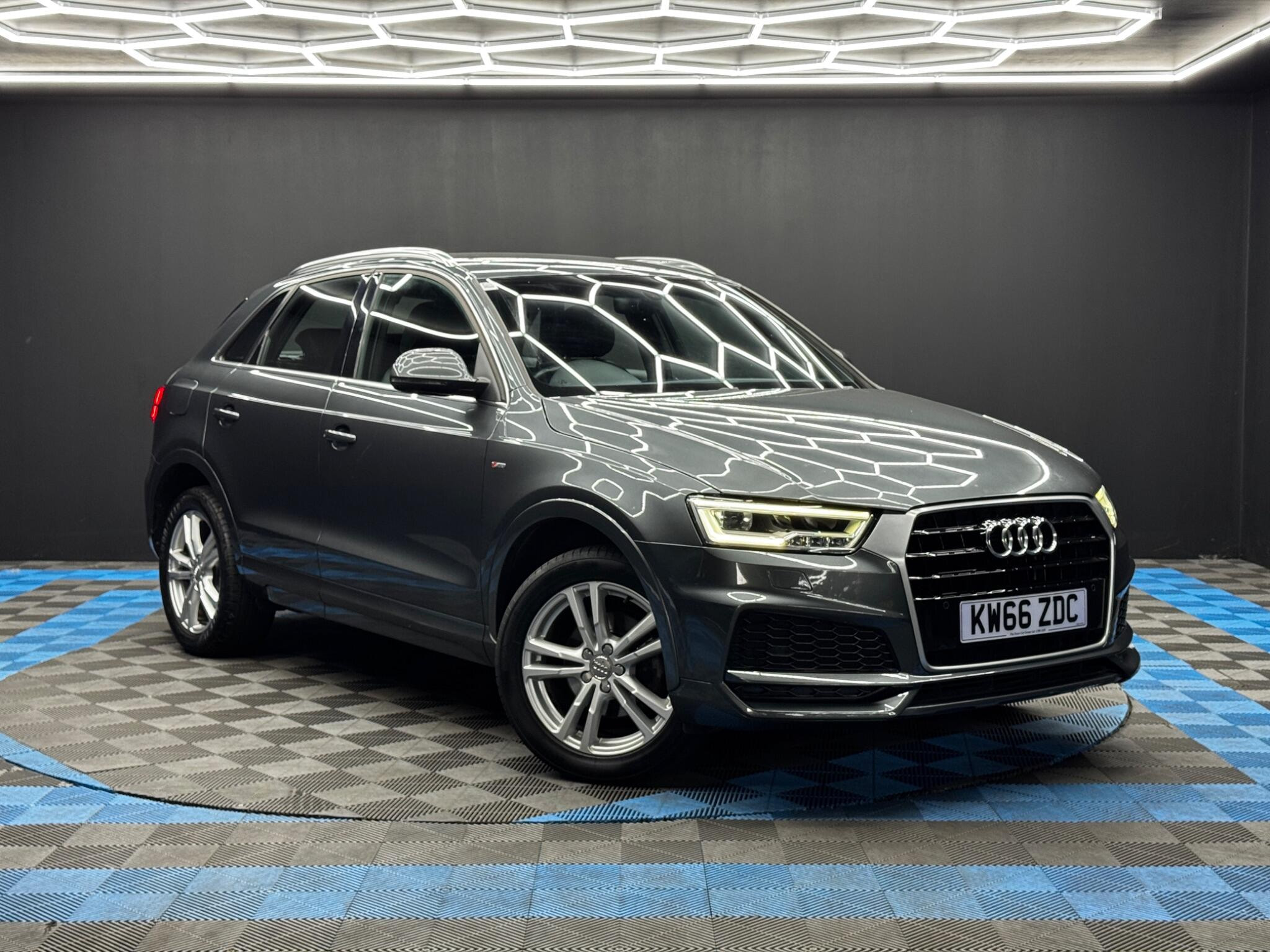 Audi Q3 1.4 TFSI CoD S line Edition S Tronic Euro 6 (s/s) 5dr 5dr Automatic 2026