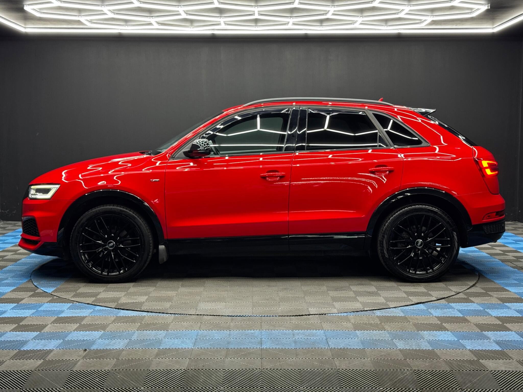 Audi Q3 2.0 TFSI Black Edition S Tronic quattro Euro 6 (s/s) 5dr 5dr Automatic 2026