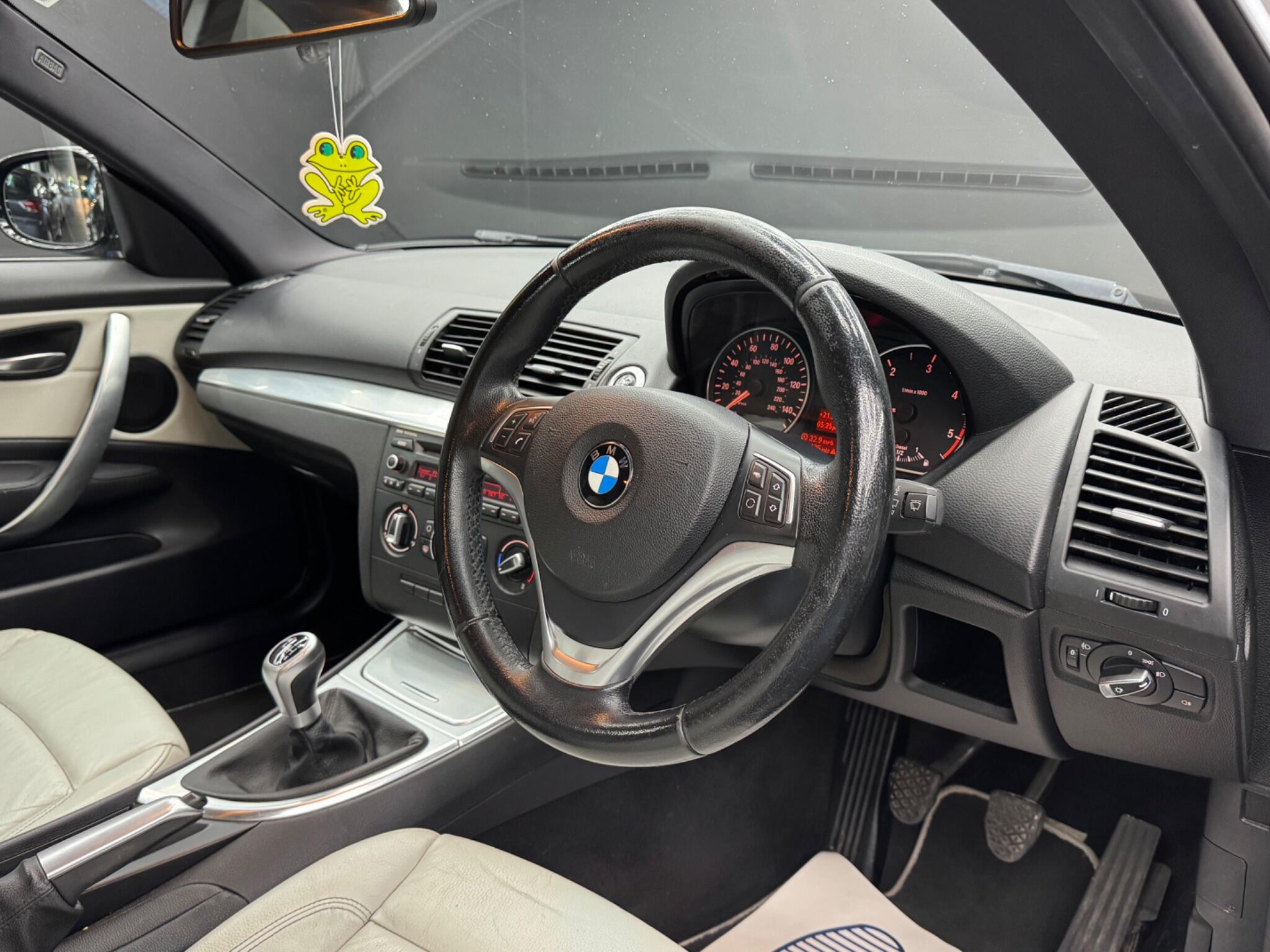 BMW 1 Series 2.0 118d Exclusive Edition Euro 5 (s/s) 2dr 2dr Manual 2026