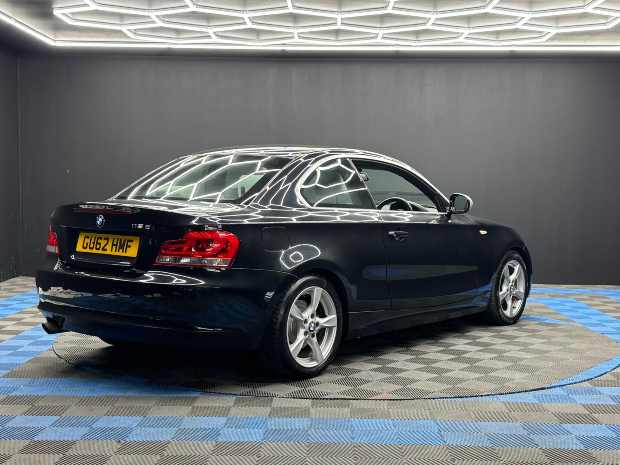 BMW 1 Series 2.0 118d Exclusive Edition Euro 5 (s/s) 2dr 2dr Manual 2026