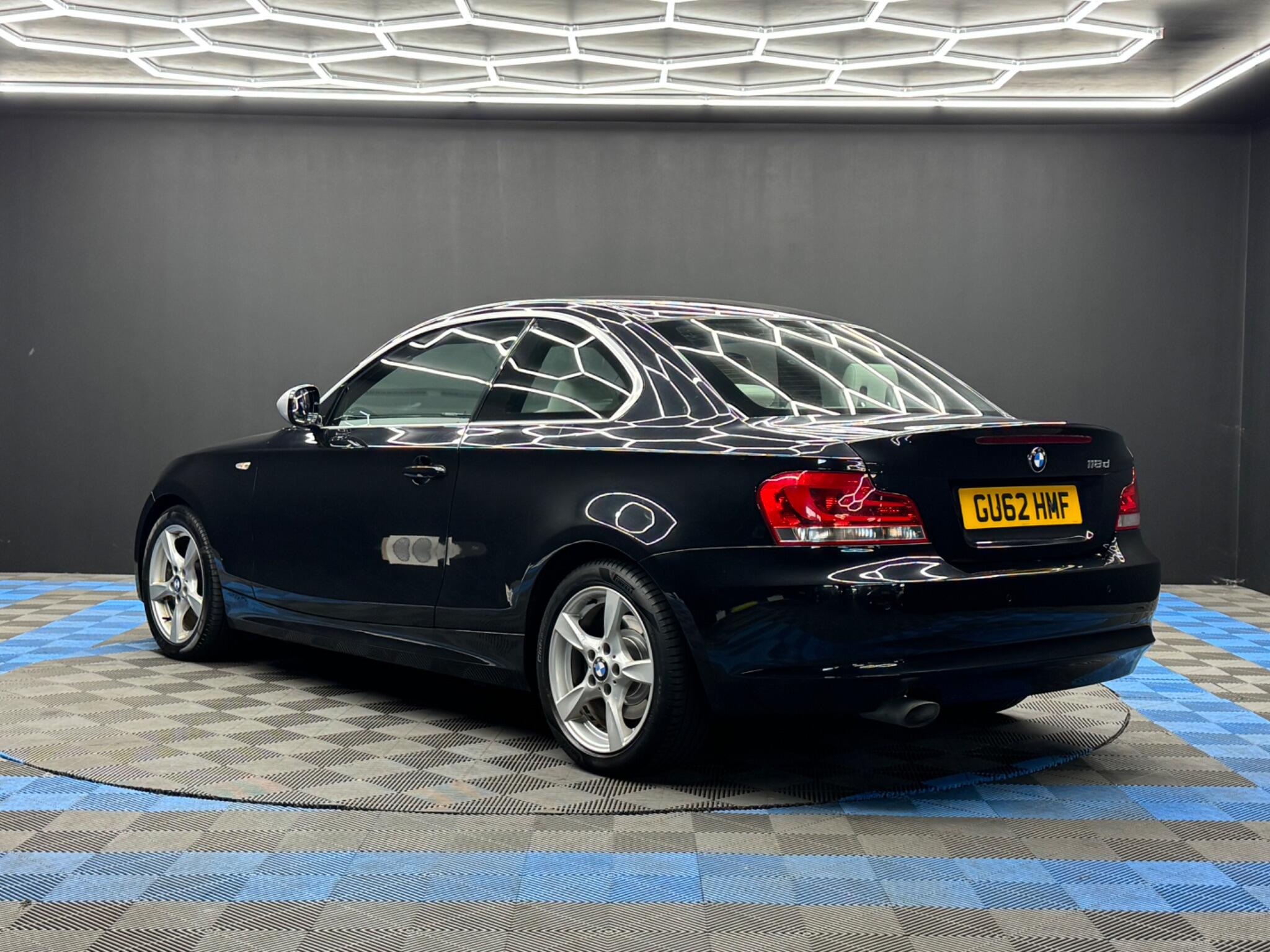 BMW 1 Series 2.0 118d Exclusive Edition Euro 5 (s/s) 2dr 2dr Manual 2026