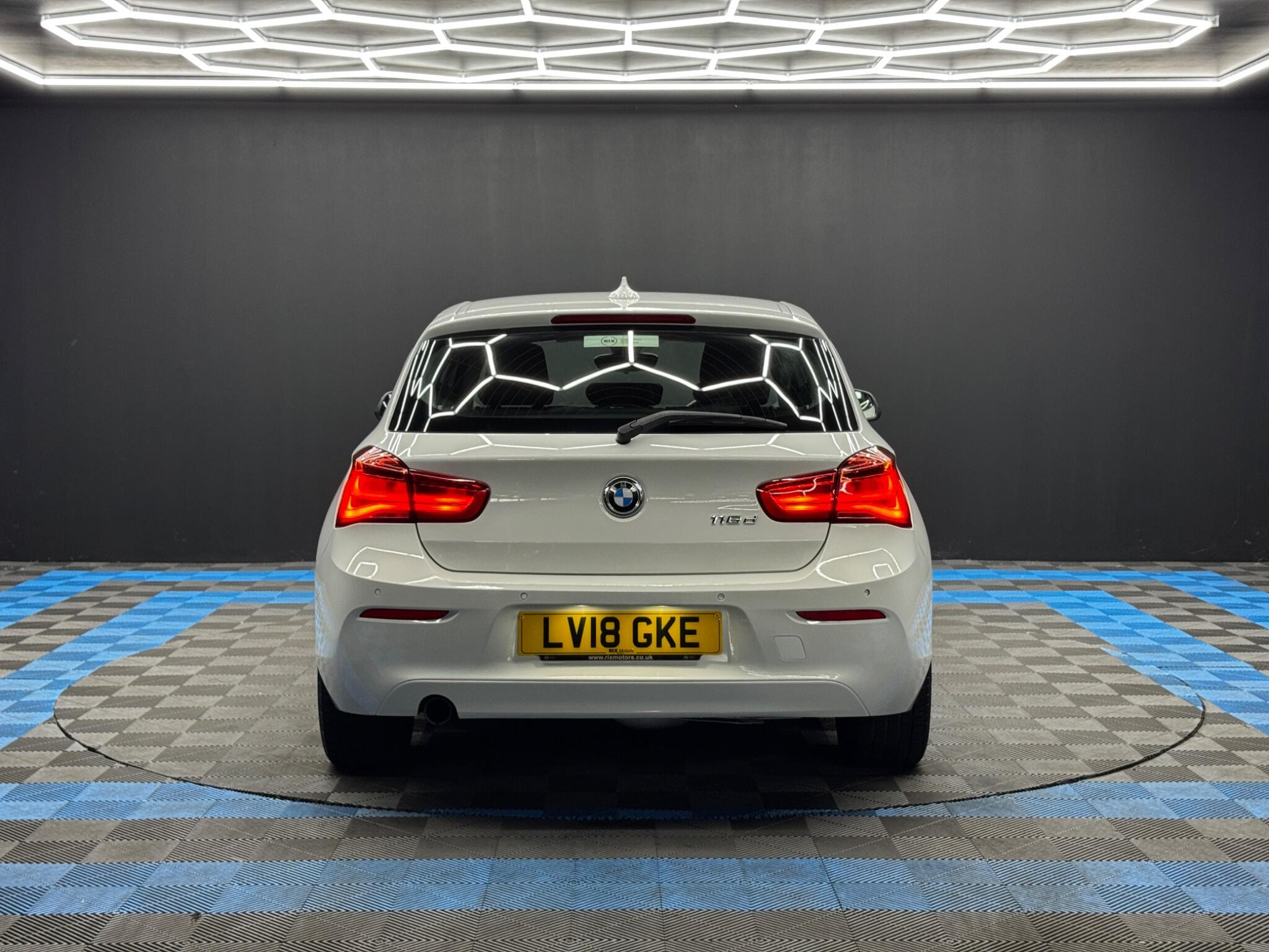 BMW 1 Series 2.0 118d Sport Euro 6 (s/s) 3dr 3dr Manual 2026