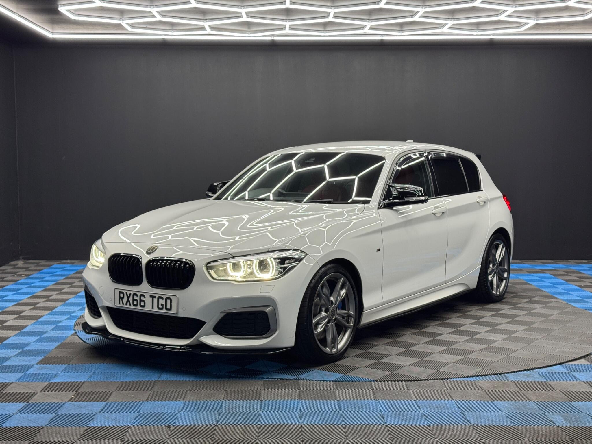 BMW 1 Series 3.0 M140i Auto Euro 6 (s/s) 5dr 5dr Automatic 2026