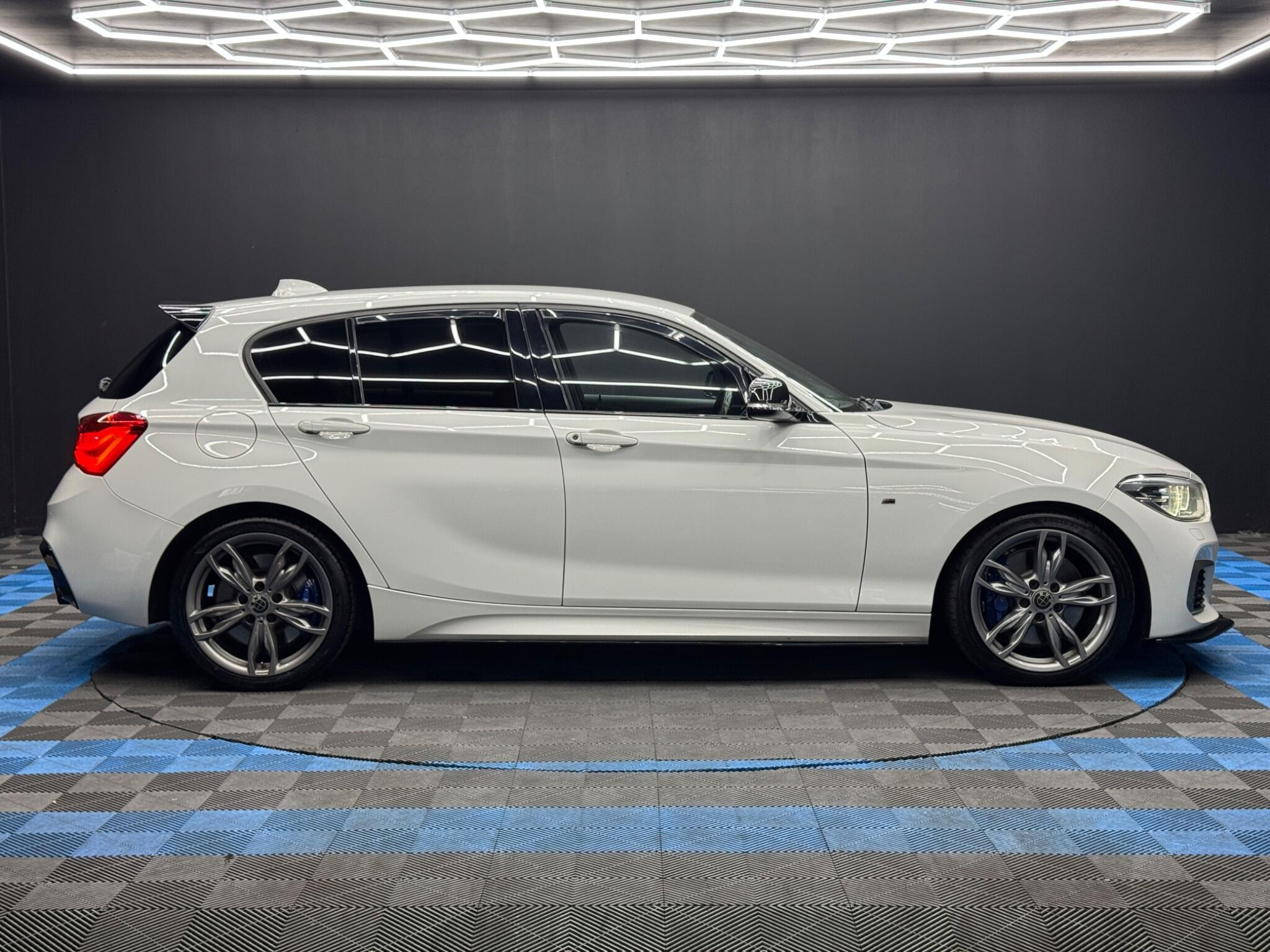 BMW 1 Series 3.0 M140i Auto Euro 6 (s/s) 5dr 5dr Automatic 2026
