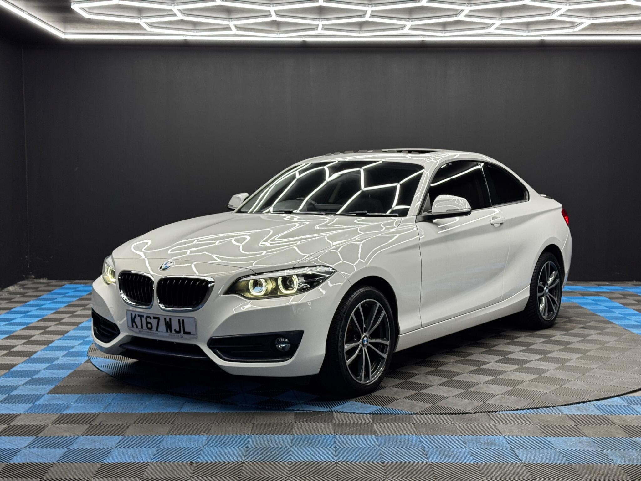 BMW 2 Series 1.5 218i Sport Auto Euro 6 (s/s) 2dr 2dr Automatic 2026