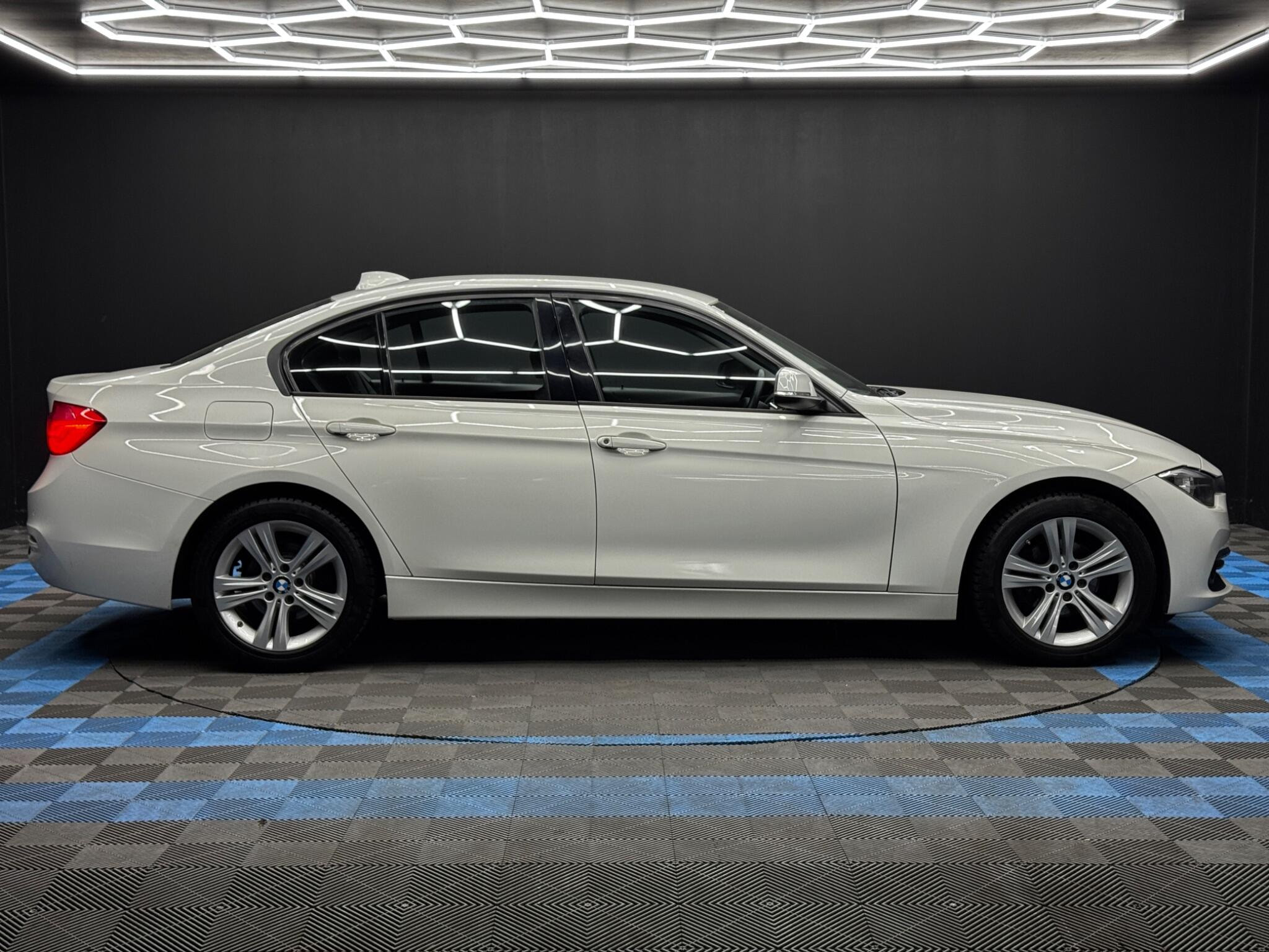 BMW 3 Series 1.5 318i Sport Auto Euro 6 (s/s) 4dr 4dr Automatic 2026