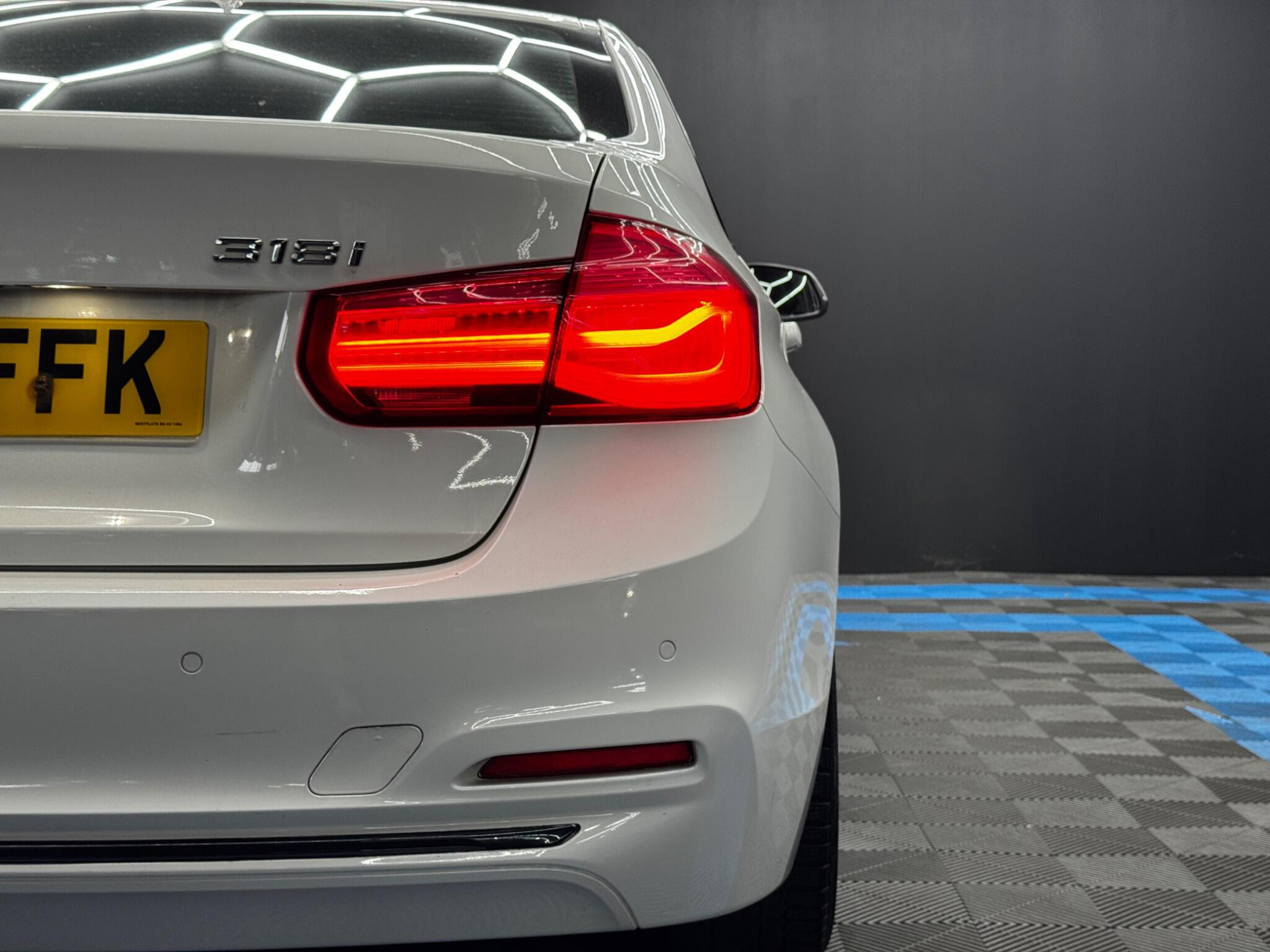 BMW 3 Series 1.5 318i Sport Auto Euro 6 (s/s) 4dr 4dr Automatic 2026