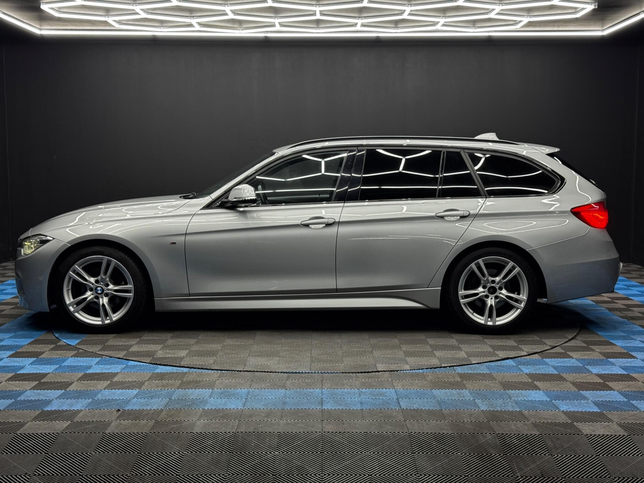 BMW 3 Series 2.0 320d M Sport Touring Auto Euro 6 (s/s) 5dr 5dr Automatic 2026