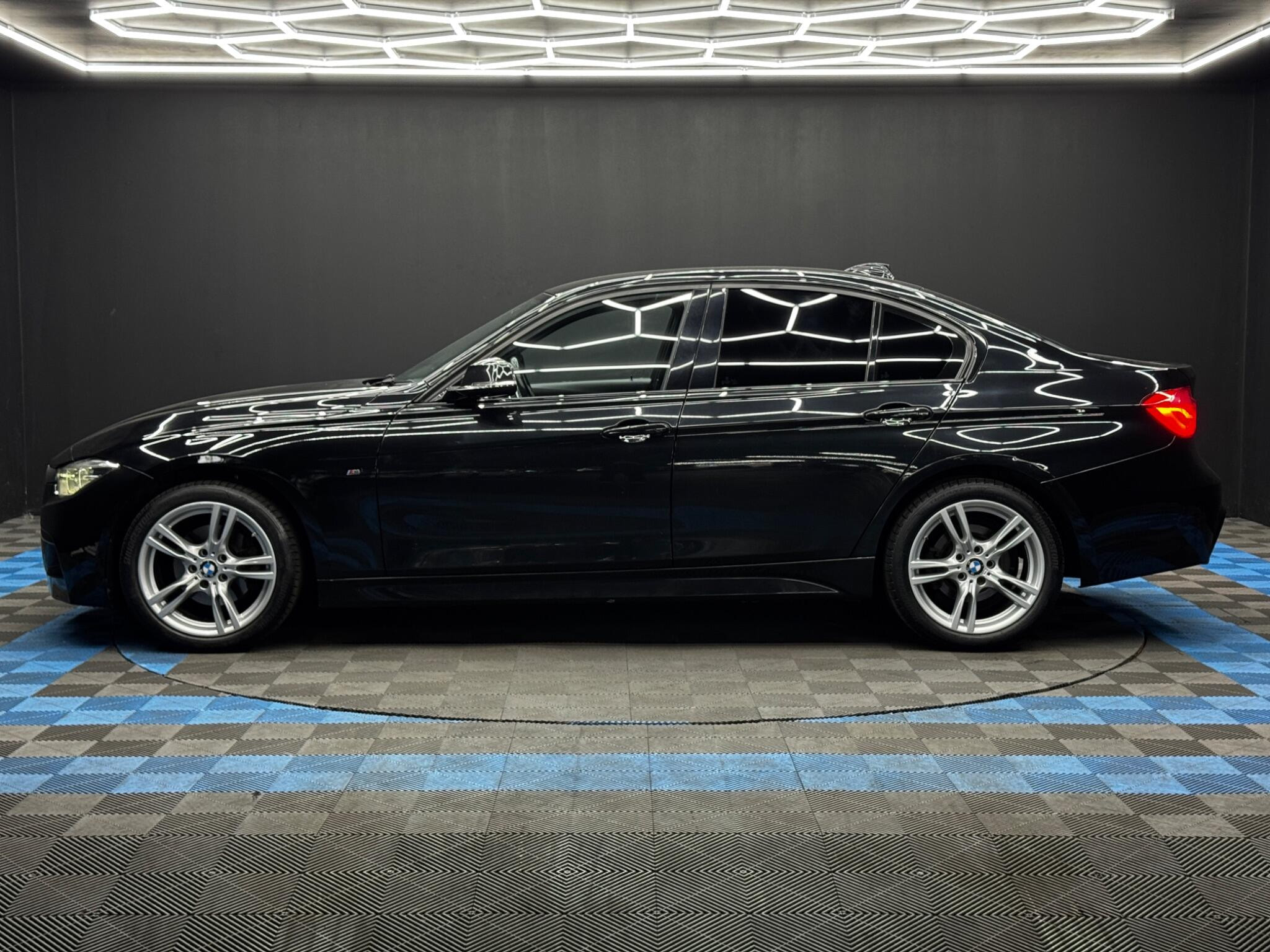 BMW 3 Series 2.0 320d M Sport Auto xDrive Euro 6 (s/s) 4dr 4dr Automatic 2026