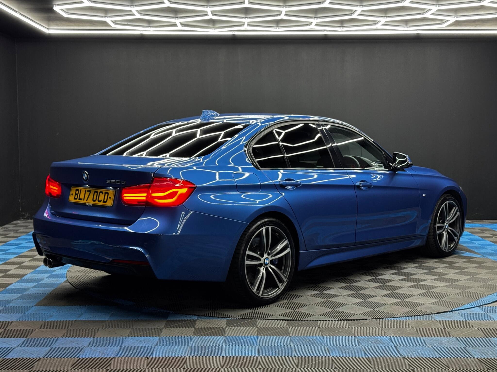 BMW 3 Series 2.0 320d M Sport Euro 6 (s/s) 4dr 4dr Manual 2026
