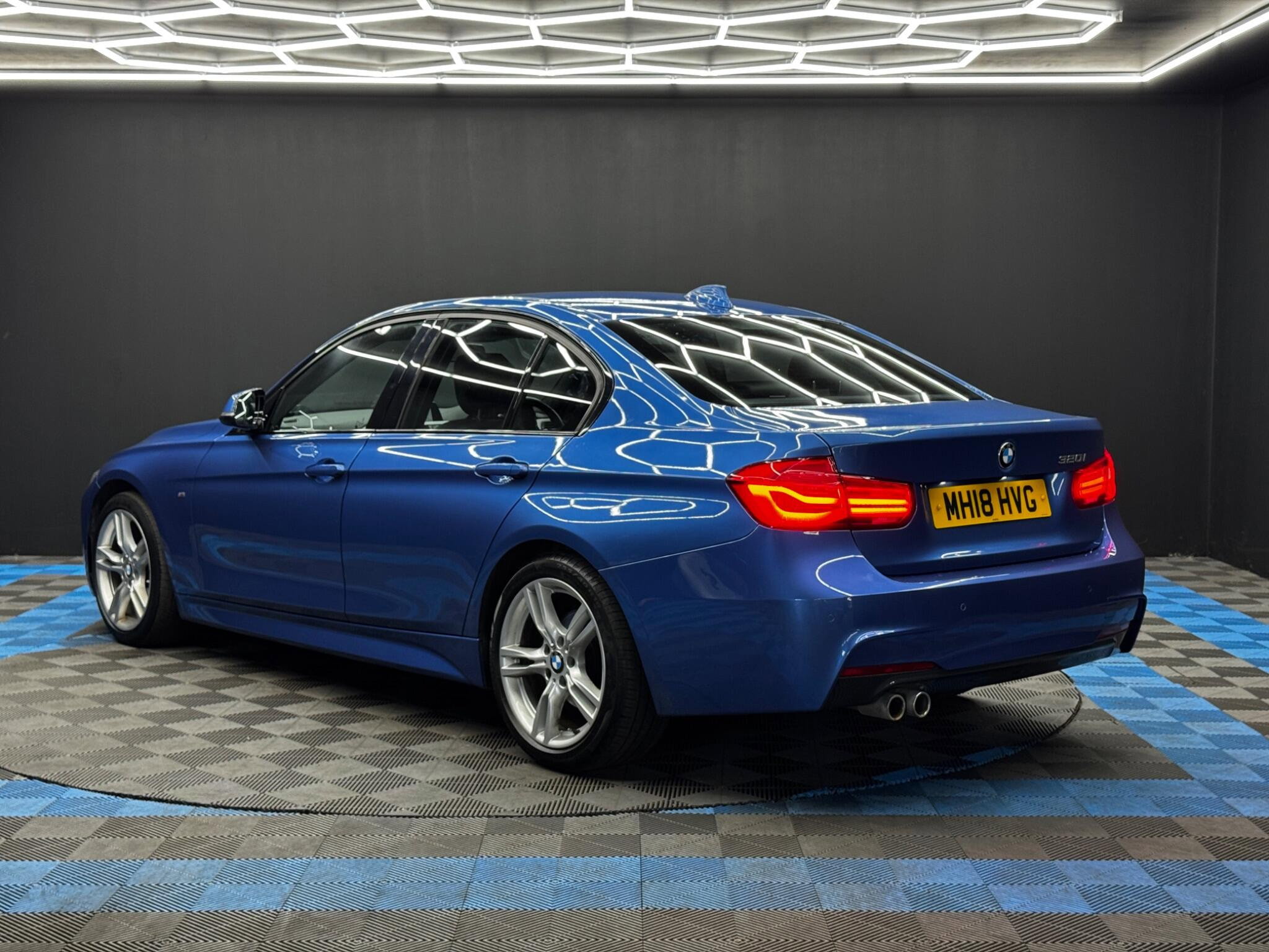 BMW 3 Series 2.0 320i M Sport Auto Euro 6 (s/s) 4dr 4dr Automatic 2026