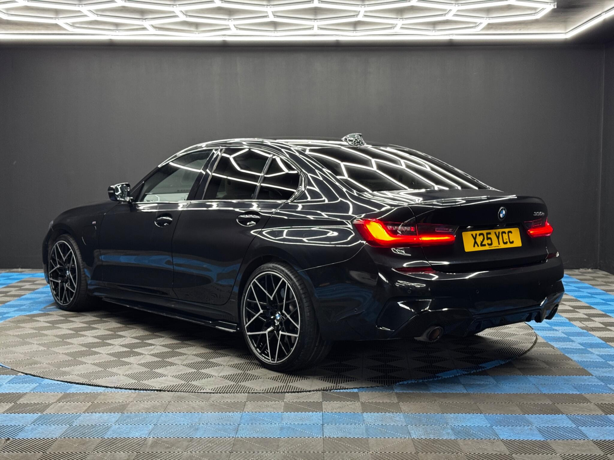 BMW 3 Series 2.0 330e 12kWh M Sport Auto Euro 6 (s/s) 4dr 4dr Automatic 2026
