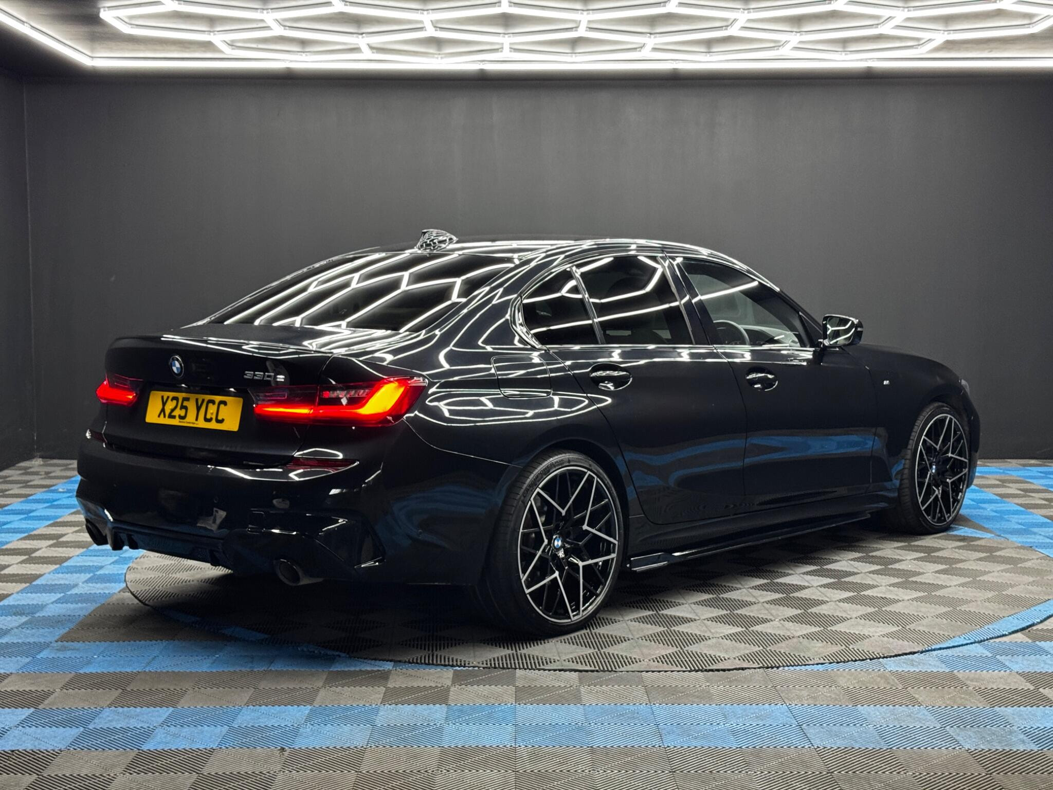 BMW 3 Series 2.0 330e 12kWh M Sport Auto Euro 6 (s/s) 4dr 4dr Automatic 2026