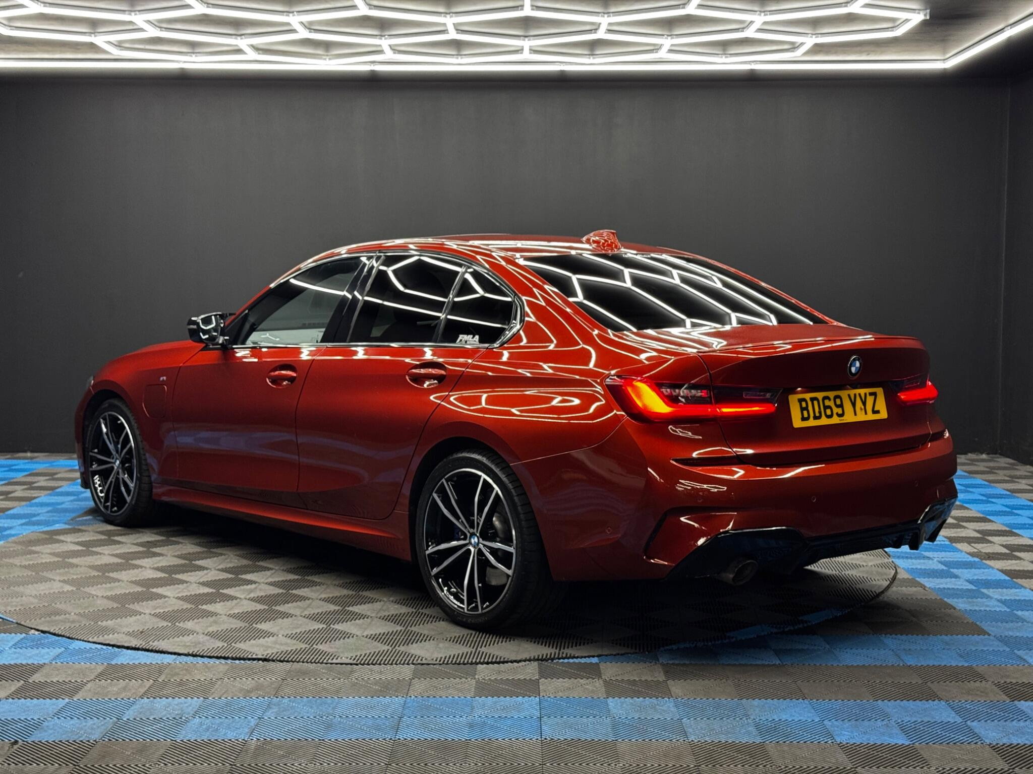 BMW 3 Series 2.0 330e 12kWh M Sport Auto Euro 6 (s/s) 4dr 4dr Automatic 2026