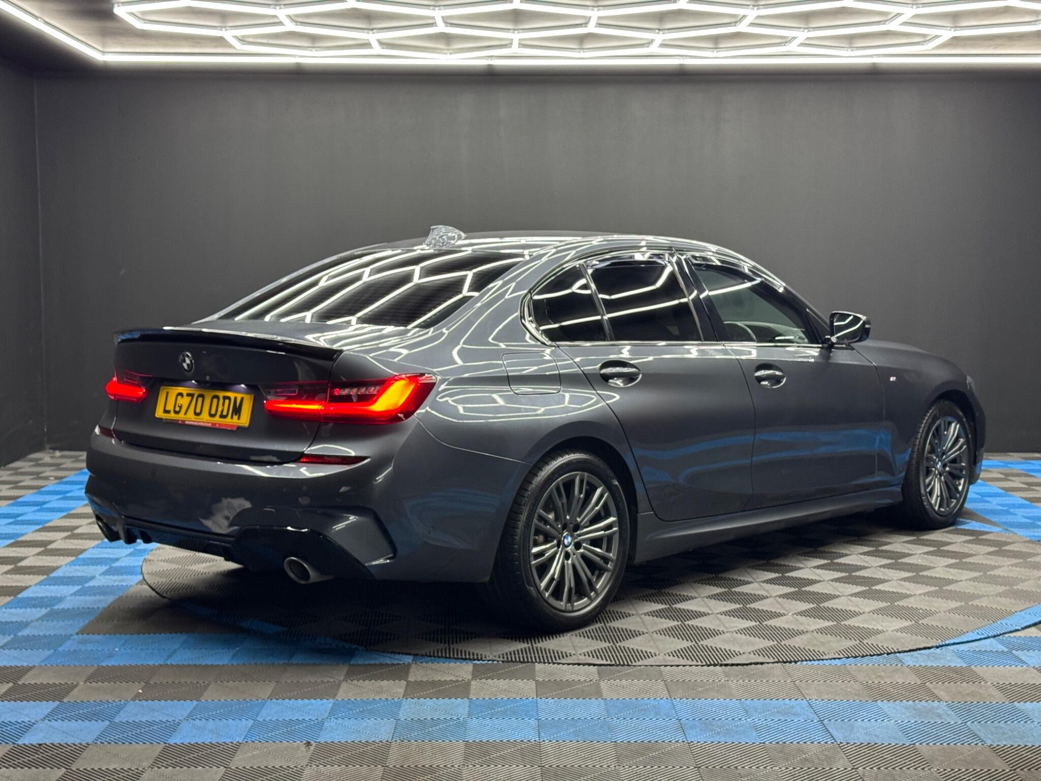 BMW 3 Series 2.0 330e 12kWh M Sport Auto Euro 6 (s/s) 4dr 4dr Automatic 2026